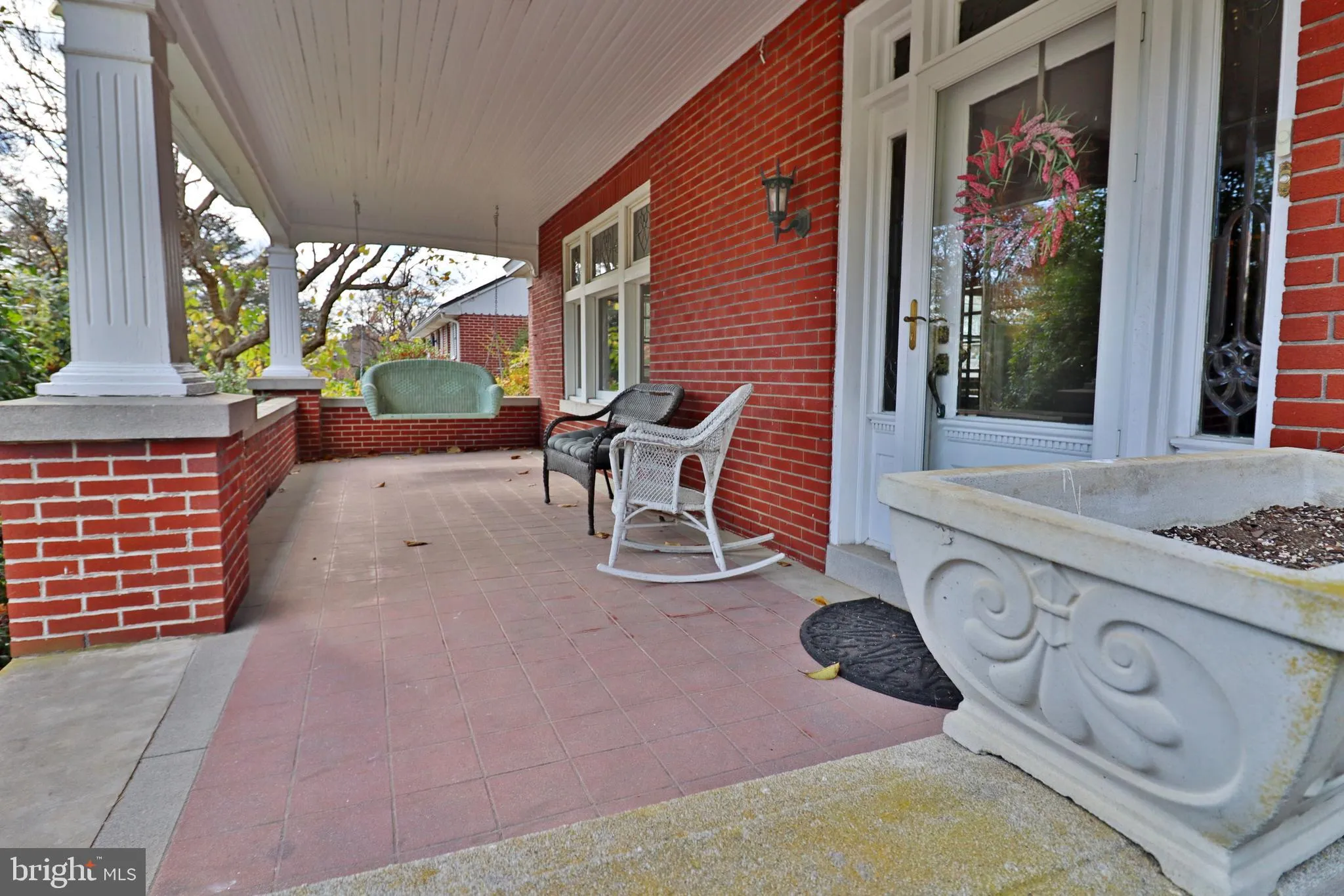 Akron, Pennsylvania 17501, United States, 4 Bedrooms Bedrooms, ,3 BathroomsBathrooms,Residential,Coming Soon,243575