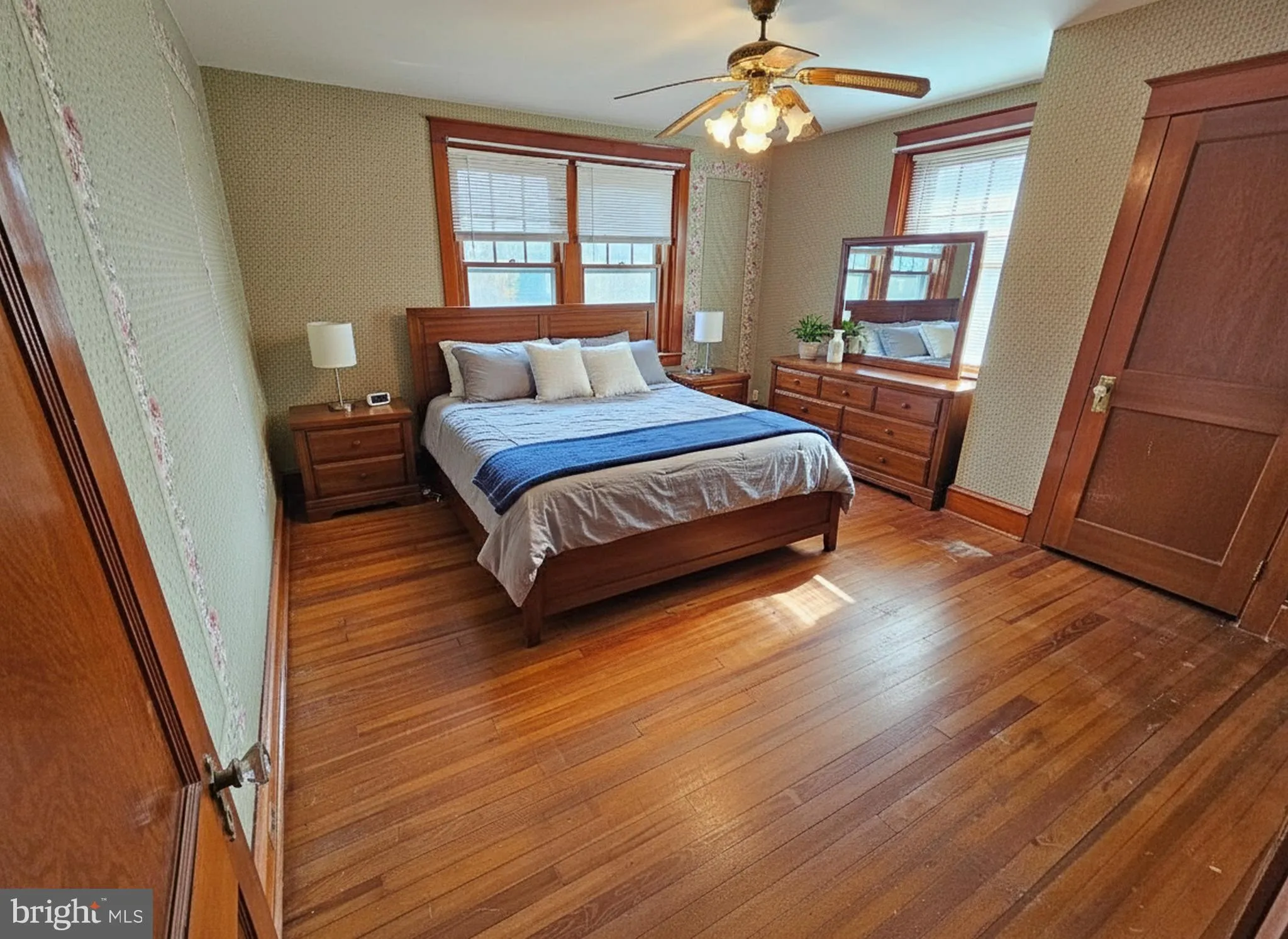 Akron, Pennsylvania 17501, United States, 4 Bedrooms Bedrooms, ,3 BathroomsBathrooms,Residential,Coming Soon,243575