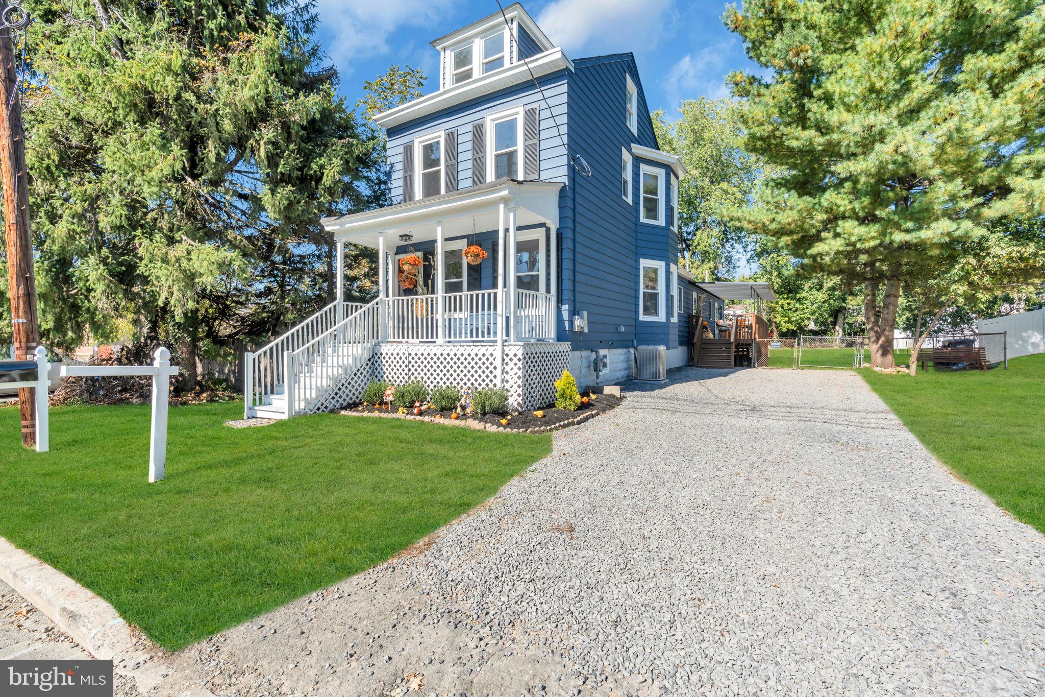 52 BETTS AVENUE