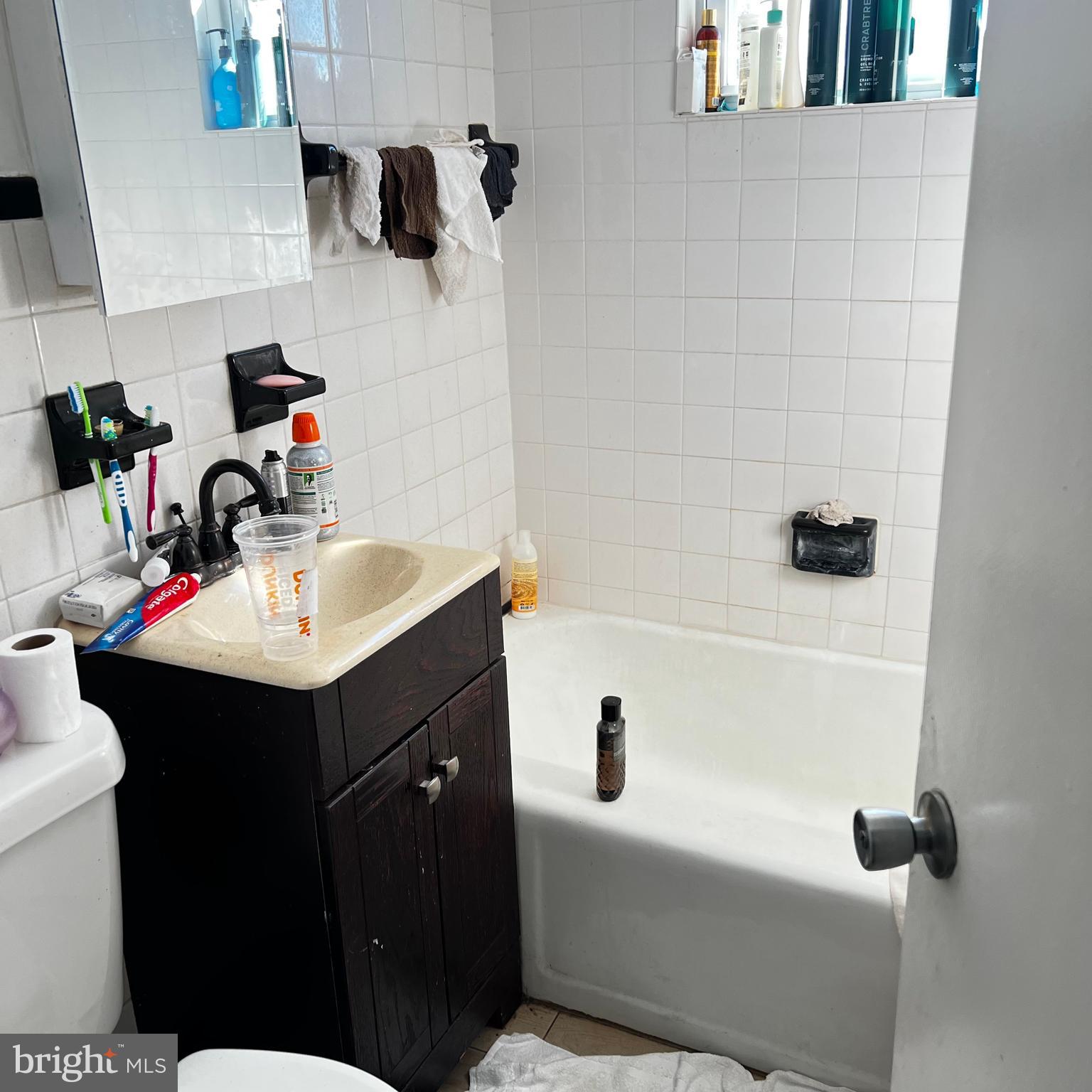 OLNEY (EAST) - Residential Income