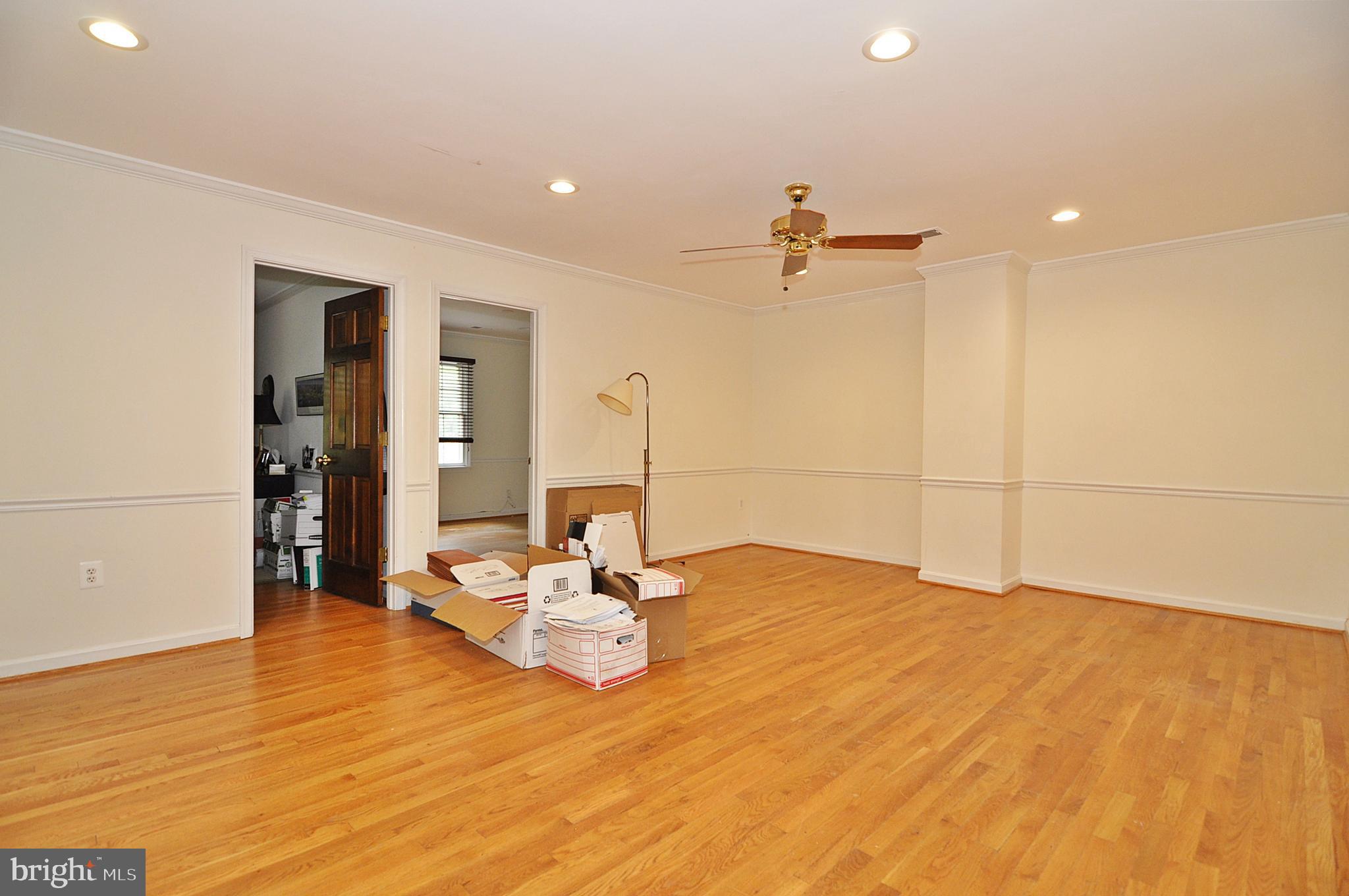 CITY OF FAIRFAX - Commercial Sale