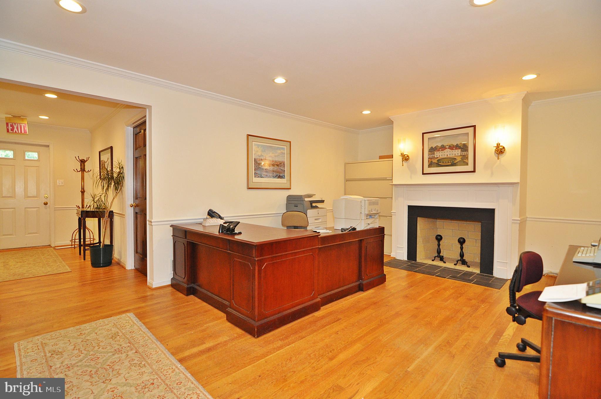 CITY OF FAIRFAX - Commercial Sale