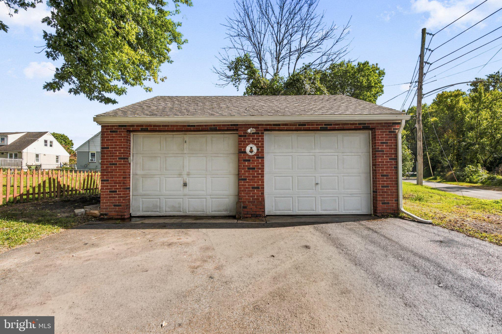 827 ELKTON ROAD