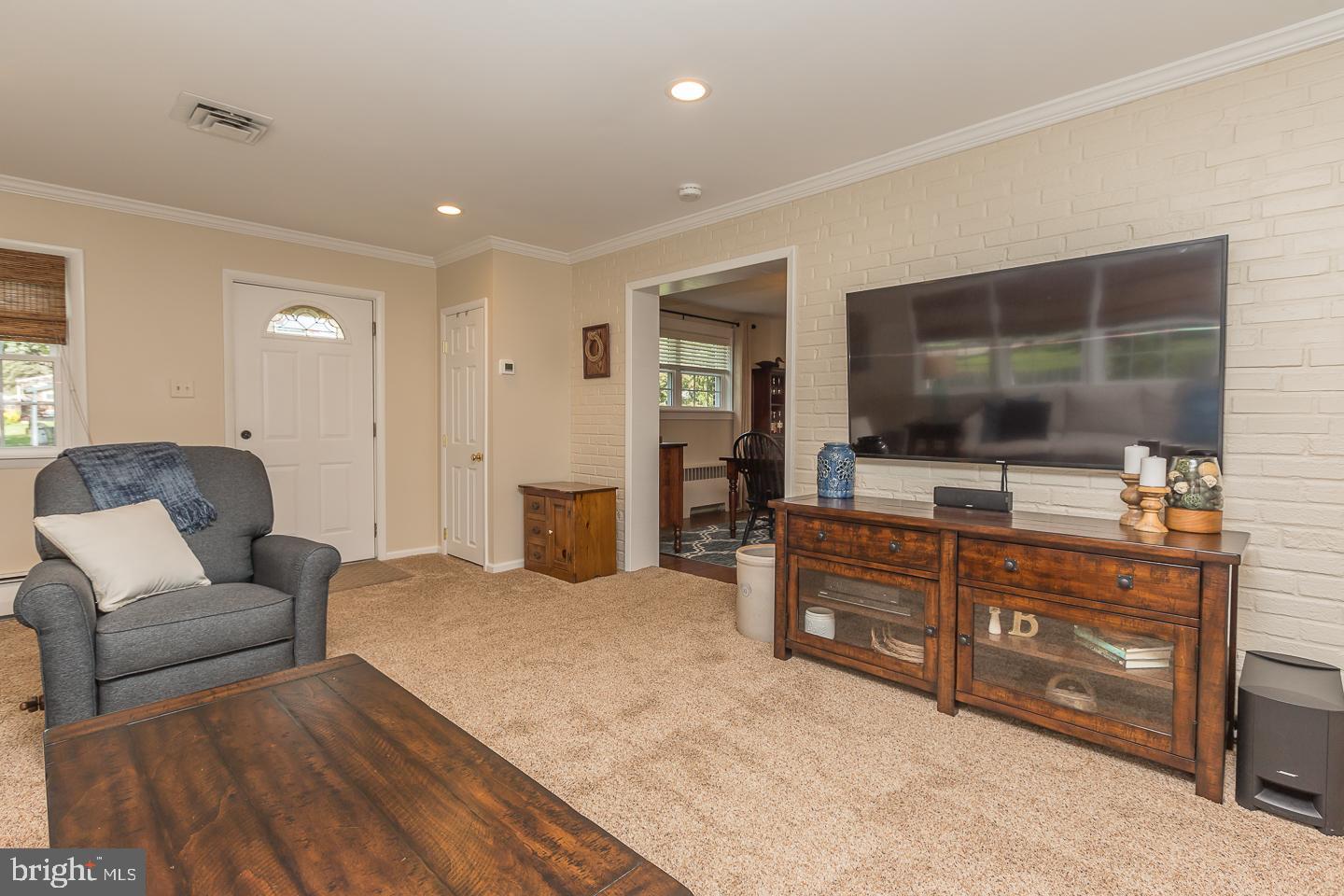 LLANERCH - Residential