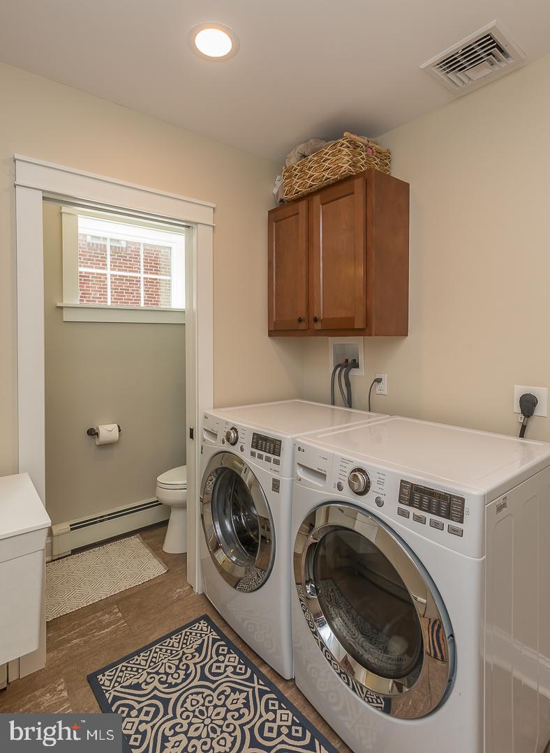 LLANERCH - Residential