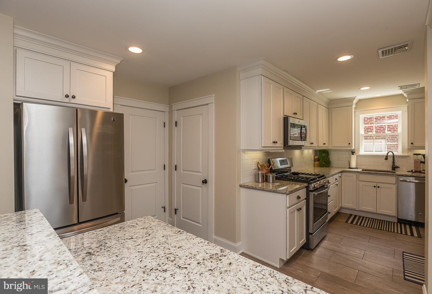 LLANERCH - Residential