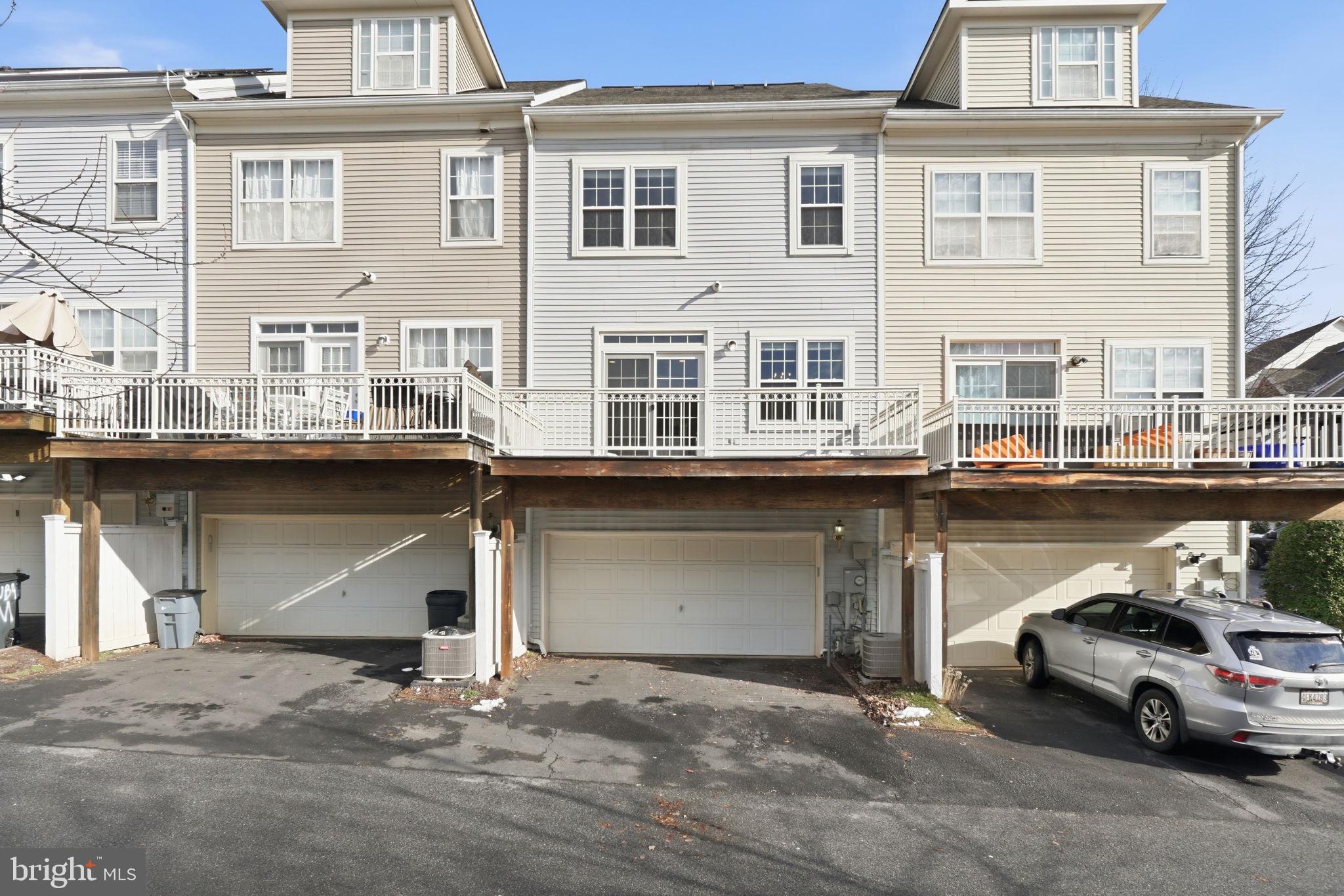 CLARKSBURG TOWN CENTER - Residential