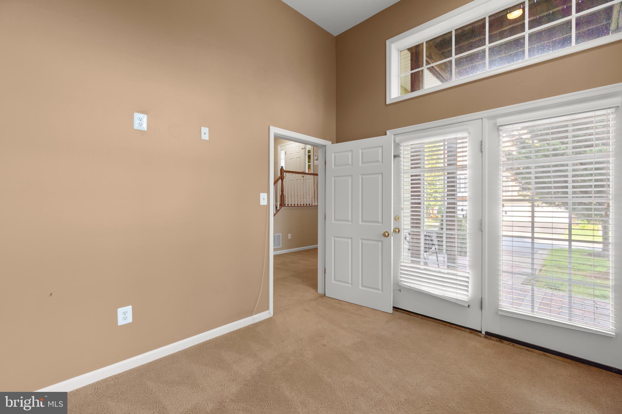 8916 LEE MANOR DRIVE