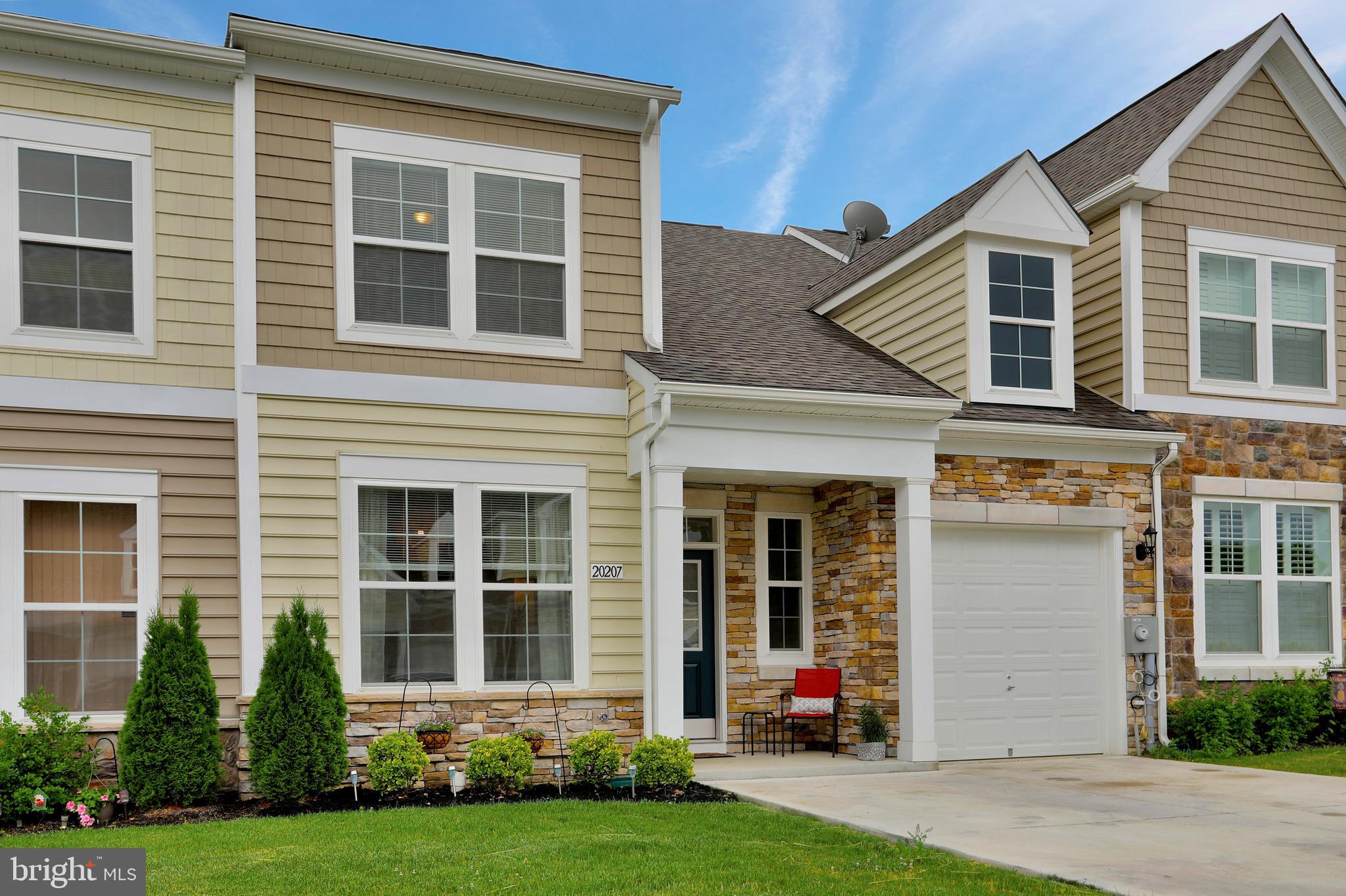 ROSEWOOD VILLAGE - Residential