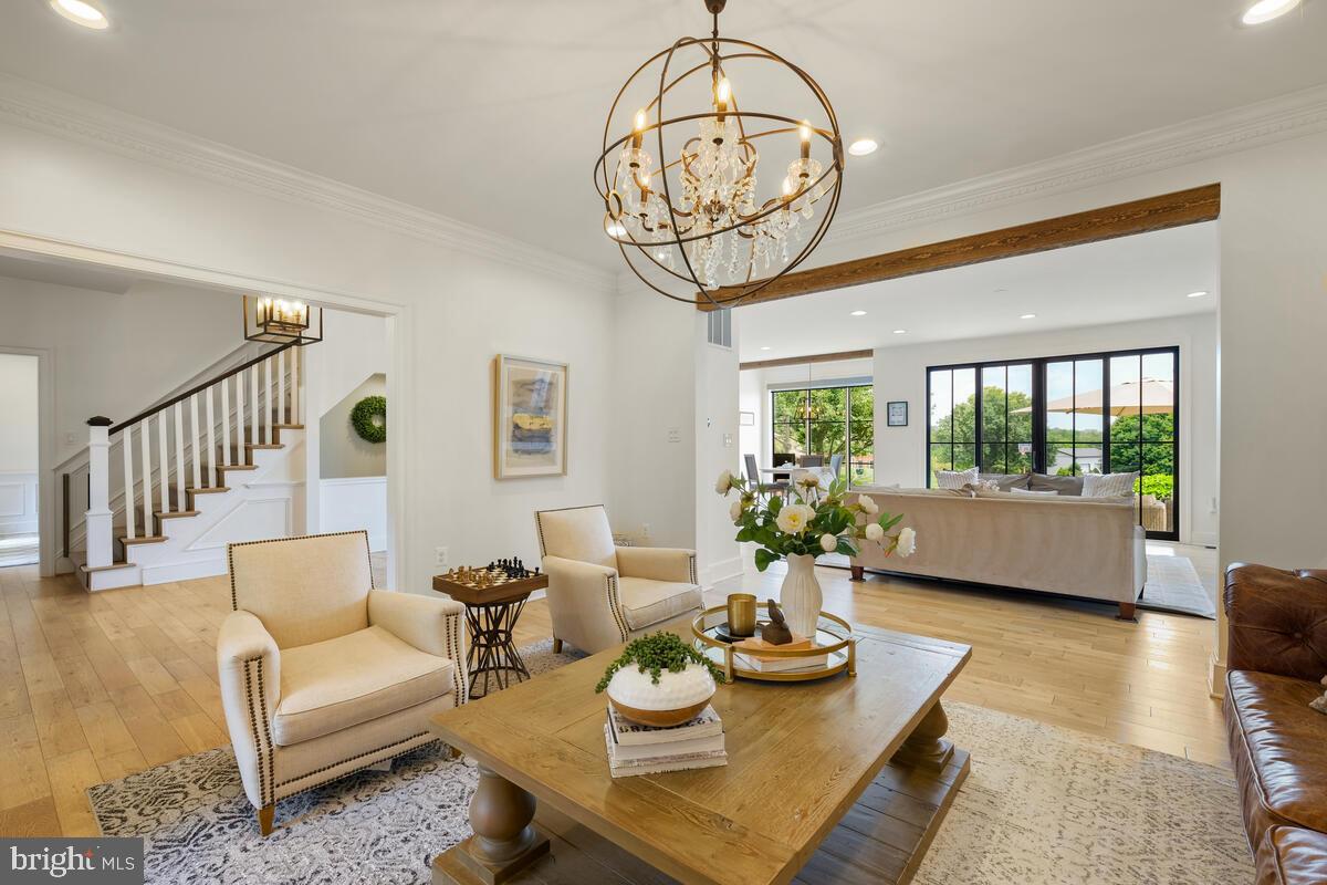 GREENHILLS FARM - Residential