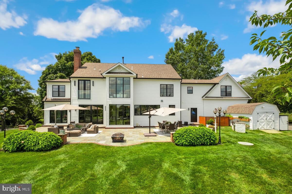 GREENHILLS FARM - Residential