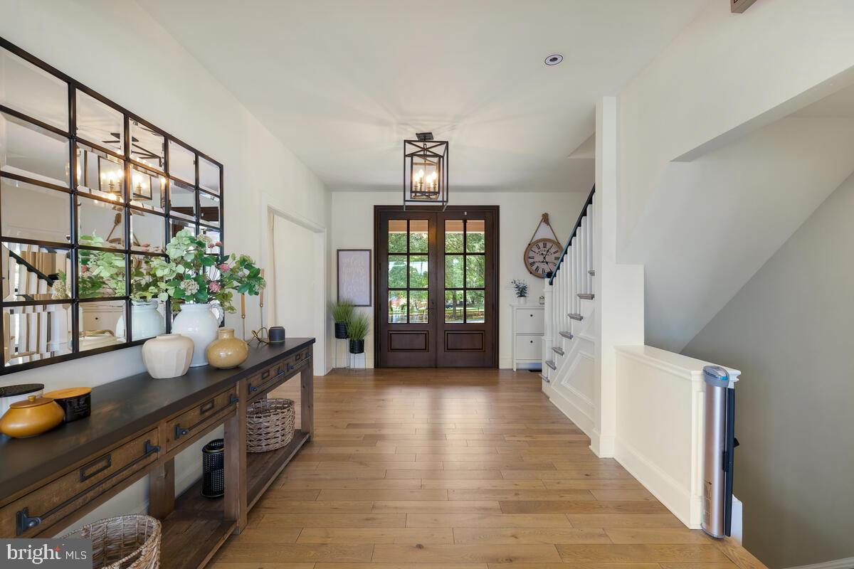 GREENHILLS FARM - Residential