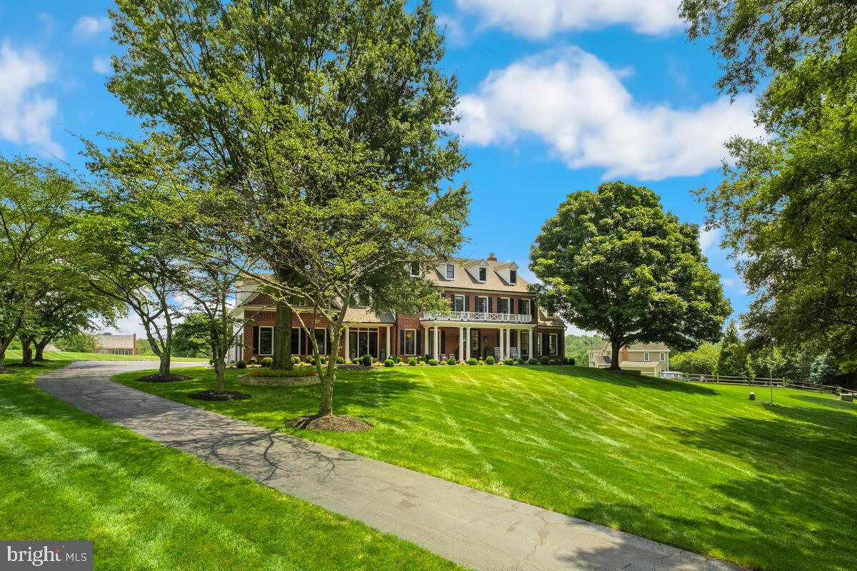 GREENHILLS FARM - Residential