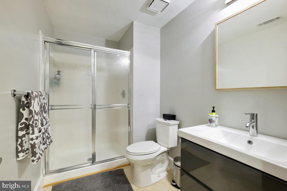 GREENHILLS FARM - Residential