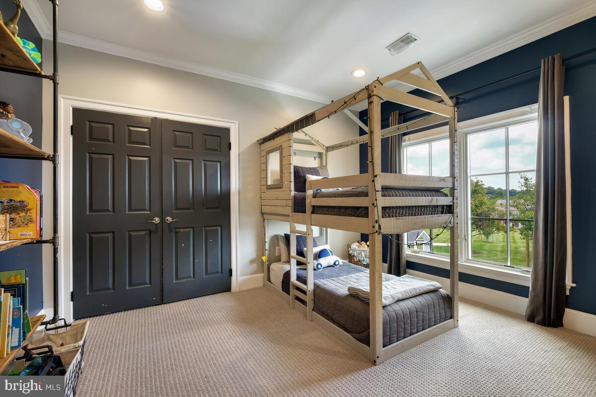 GREENHILLS FARM - Residential