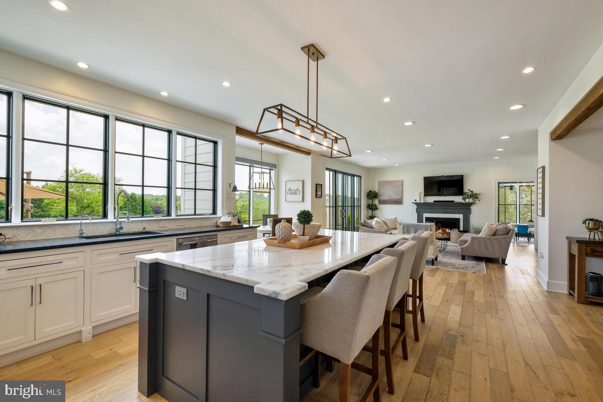 GREENHILLS FARM - Residential