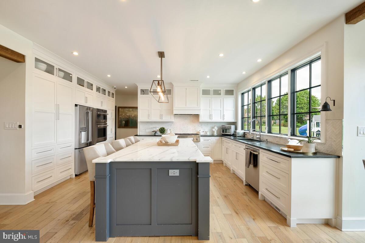 GREENHILLS FARM - Residential