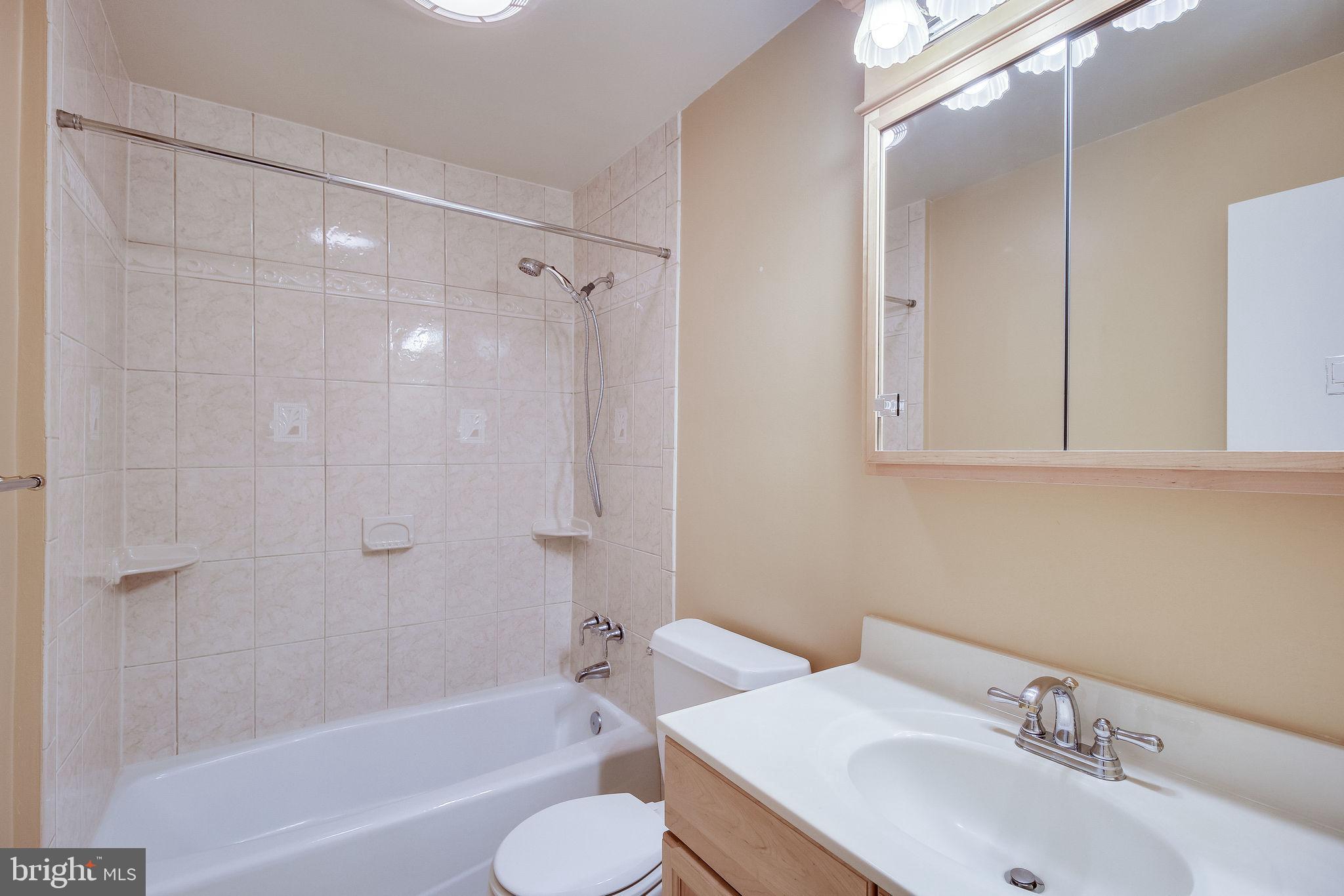 MT VERNON HILLS - Residential