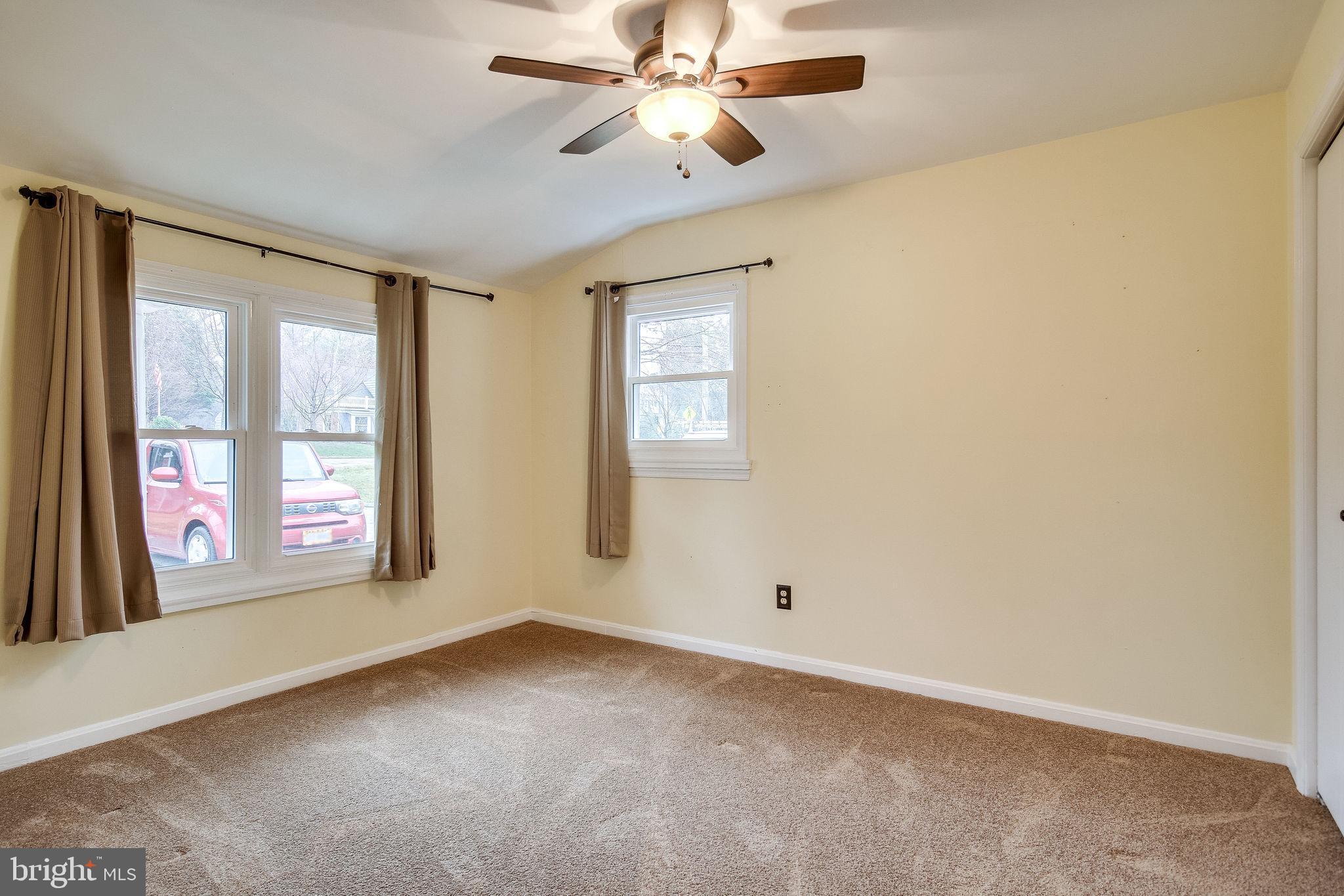 MT VERNON HILLS - Residential