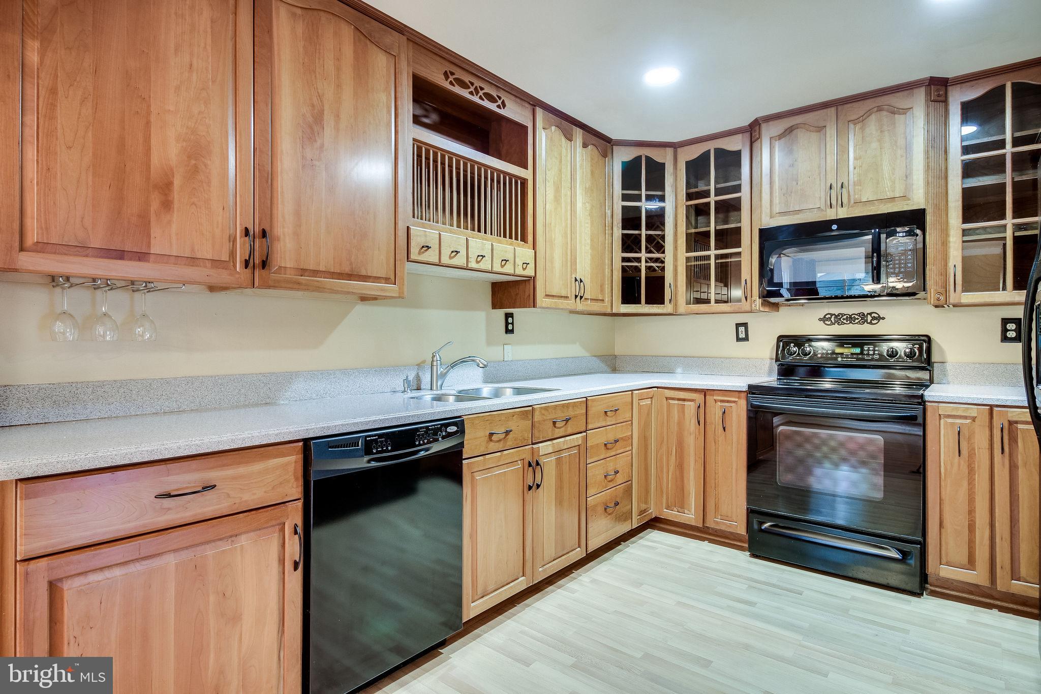 MT VERNON HILLS - Residential