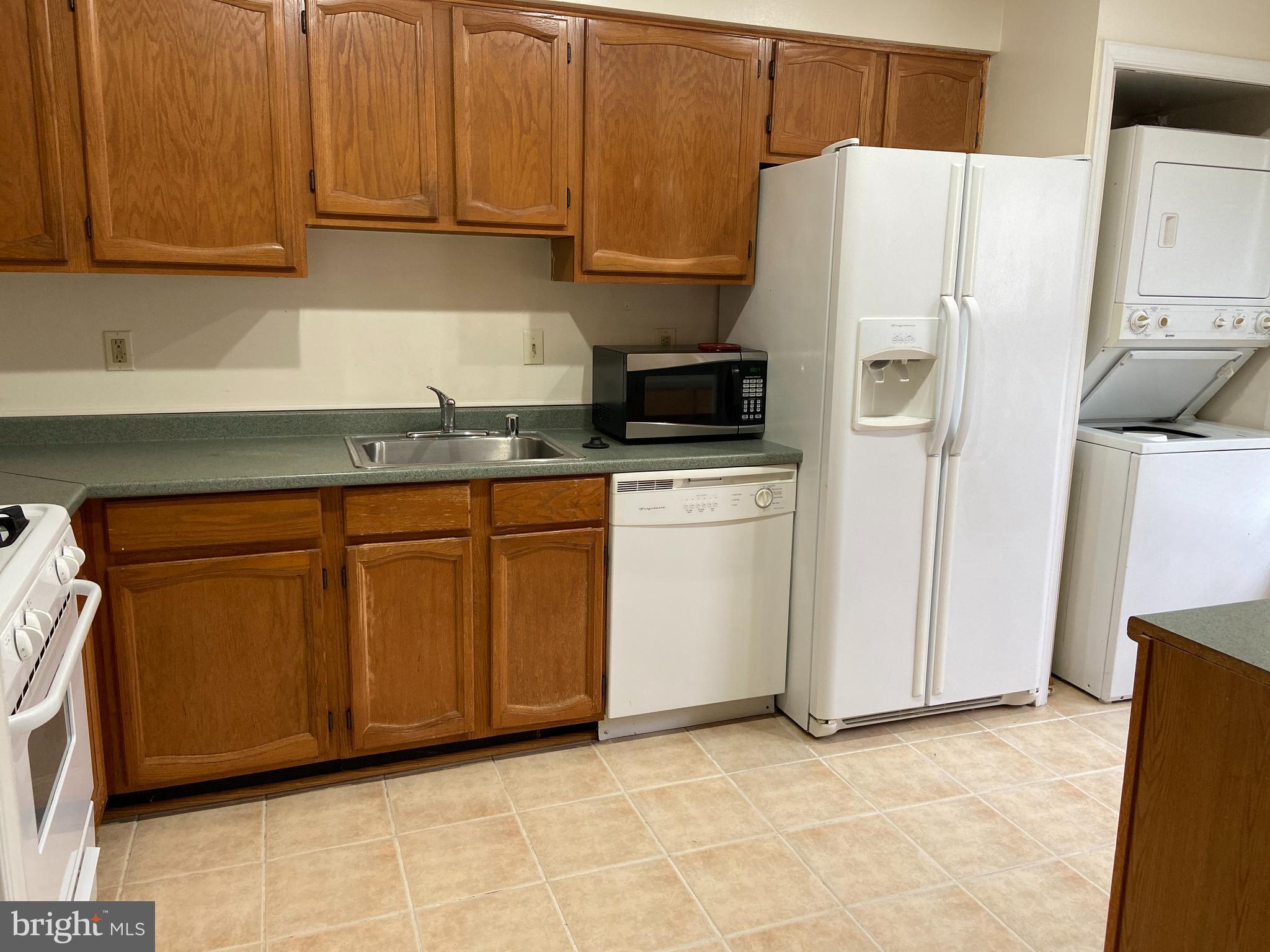 BALLANTRAYE - Residential Lease