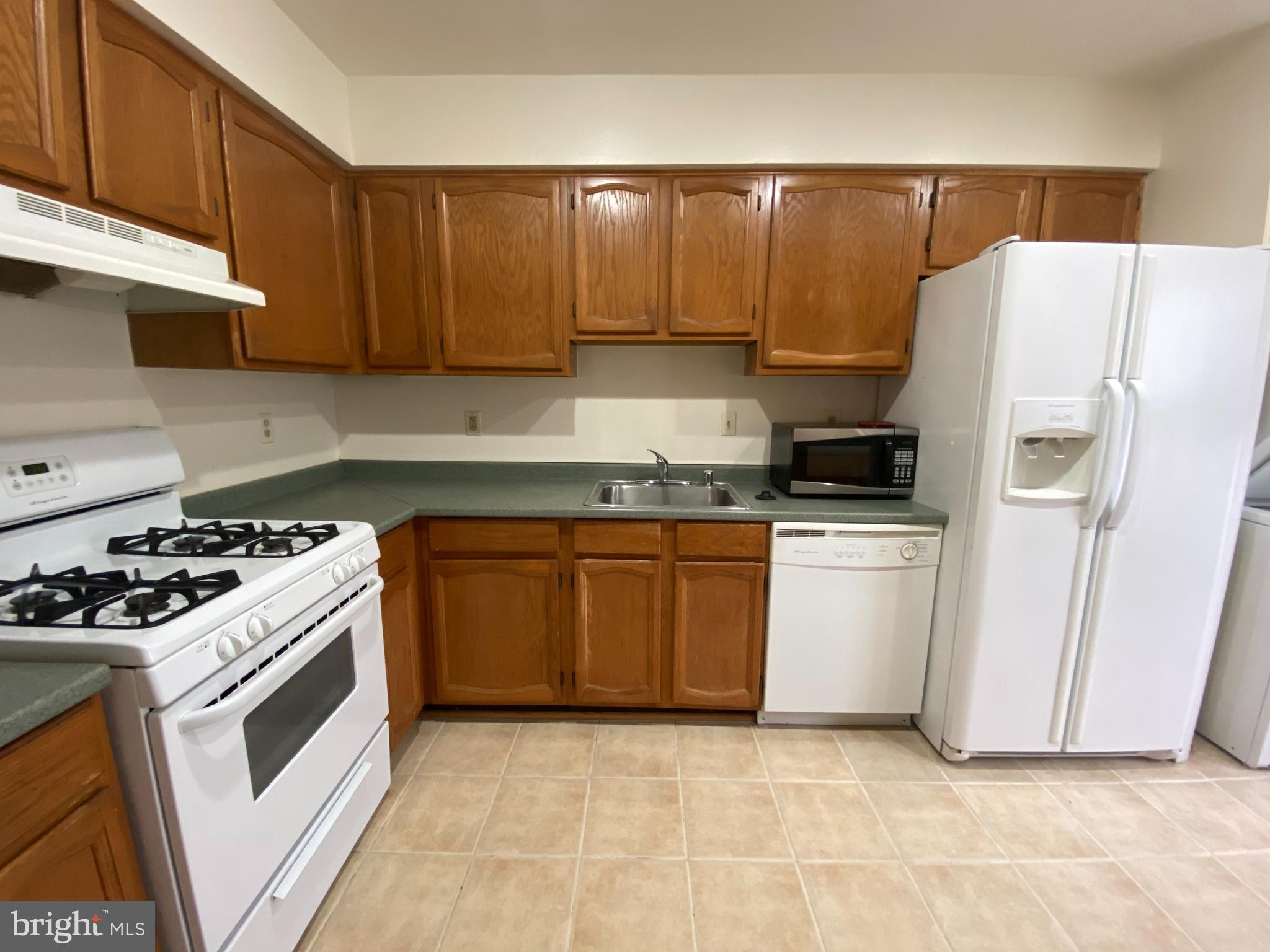 BALLANTRAYE - Residential Lease