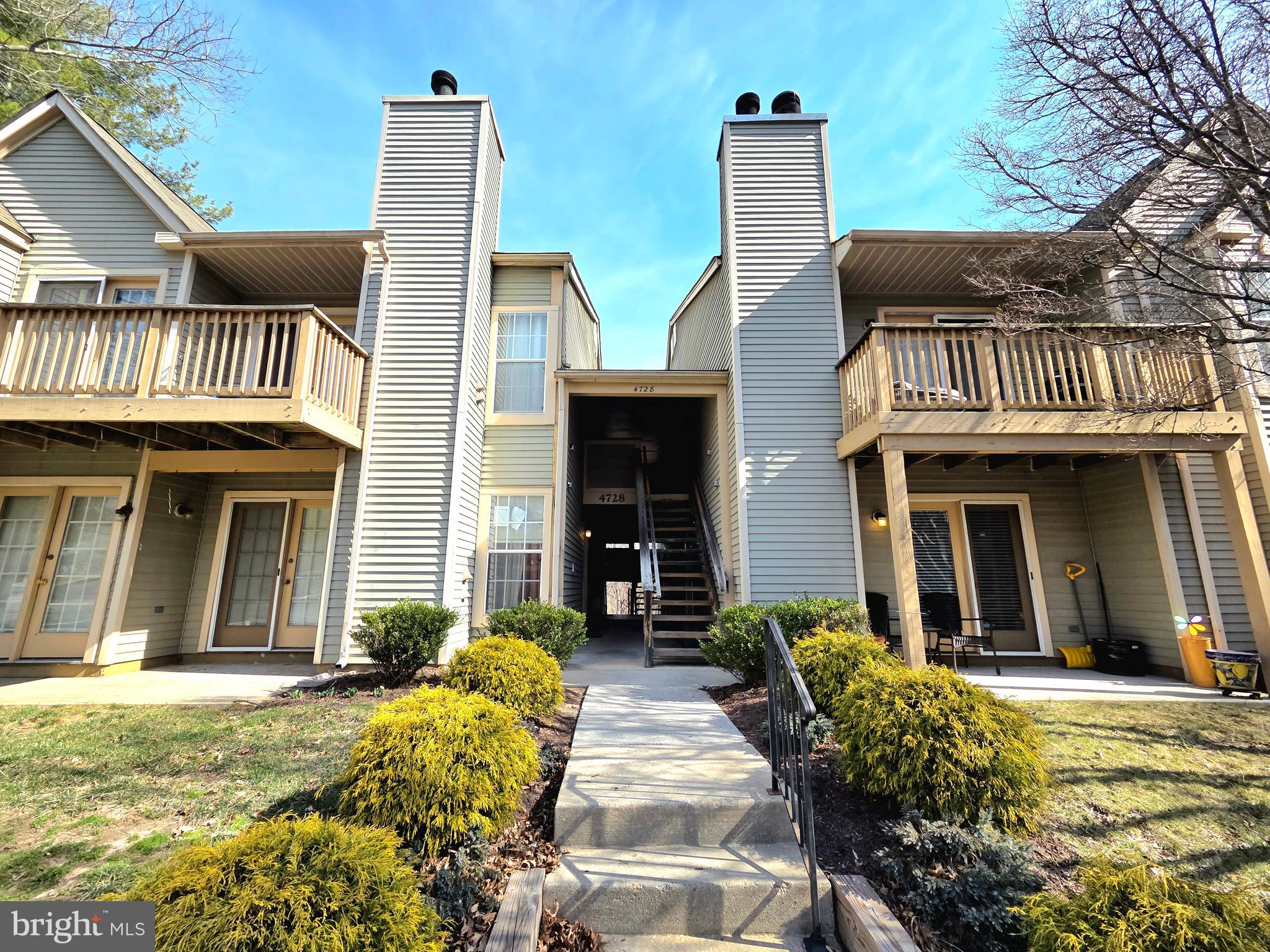Beautiful 2 BR/2 BA Condo in Ellicott City! Featuring luxury vinyl tile flooring and neutral-toned walls, this home offers a spacious and bright living area with a fireplace and an open floor plan. The kitchen includes stylish countertops, ample cabinetry, and stainless steel appliances. Two generously sized bedrooms provide plenty of closet space. The master bedroom has a full bathroom, while another full bathroom is located in the hallway. An in-unit washer and dryer adds convenience!
Local Attractions and Nearby Highways:
- Centennial Park: A scenic park featuring a lake, walking trails, picnic areas, and sports facilities.
- The Mall in Columbia: A major shopping destination with retail stores, dining, and entertainment options.
- Turf Valley Resort: A golf and spa resort offering championship courses, dining, and event spaces.
- Historic Ellicott City: A charming district with boutique shops, restaurants, and historic landmarks.
- Patapsco Valley State Park: A large park with hiking trails, waterfalls, and outdoor recreational activities.
- Interstate 70 (I-70): Providing direct access to Baltimore and Frederick.
- Maryland Route 29: Connecting Ellicott City to Columbia and Washington, D.C.
Sorry, no pets.
Property could be subject to Move In/Move Out Fees. Please contact the Agent for more information.