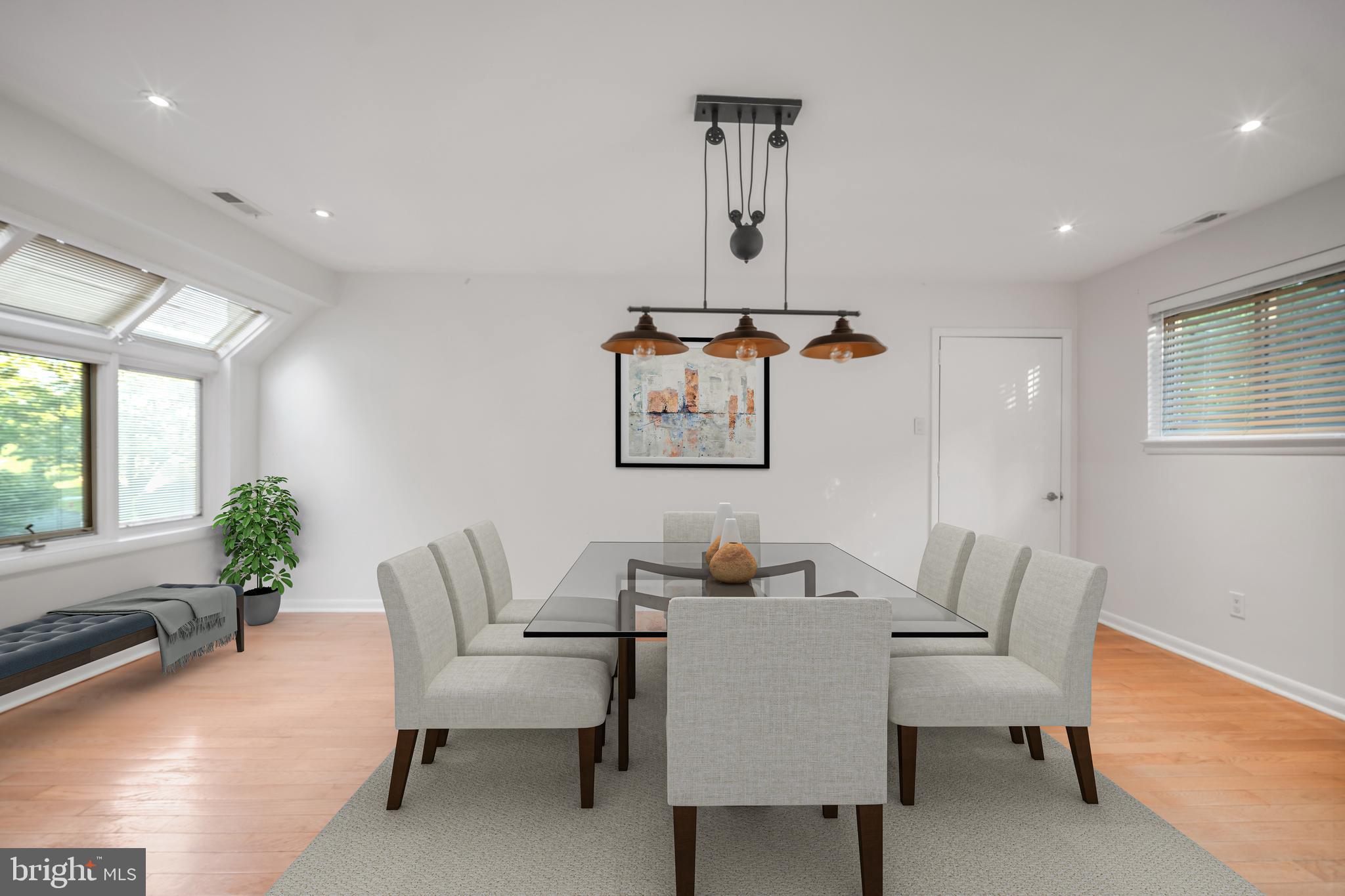 FEASTERVILLE - Residential