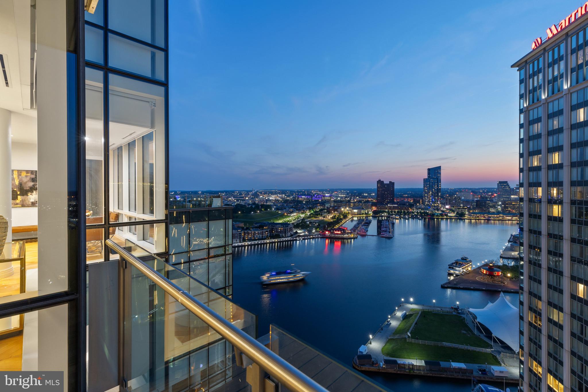FOUR SEASONS PRIVATE RESIDENCES - Residential Lease