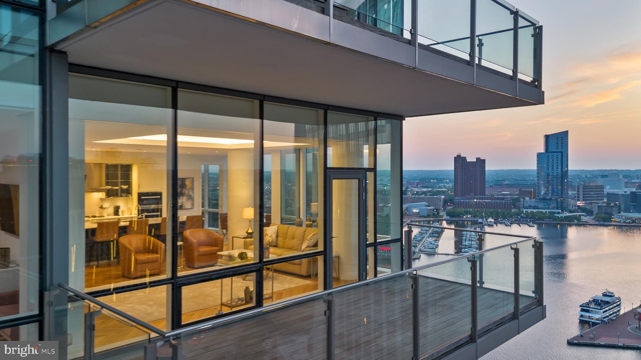 FOUR SEASONS PRIVATE RESIDENCES - Residential Lease