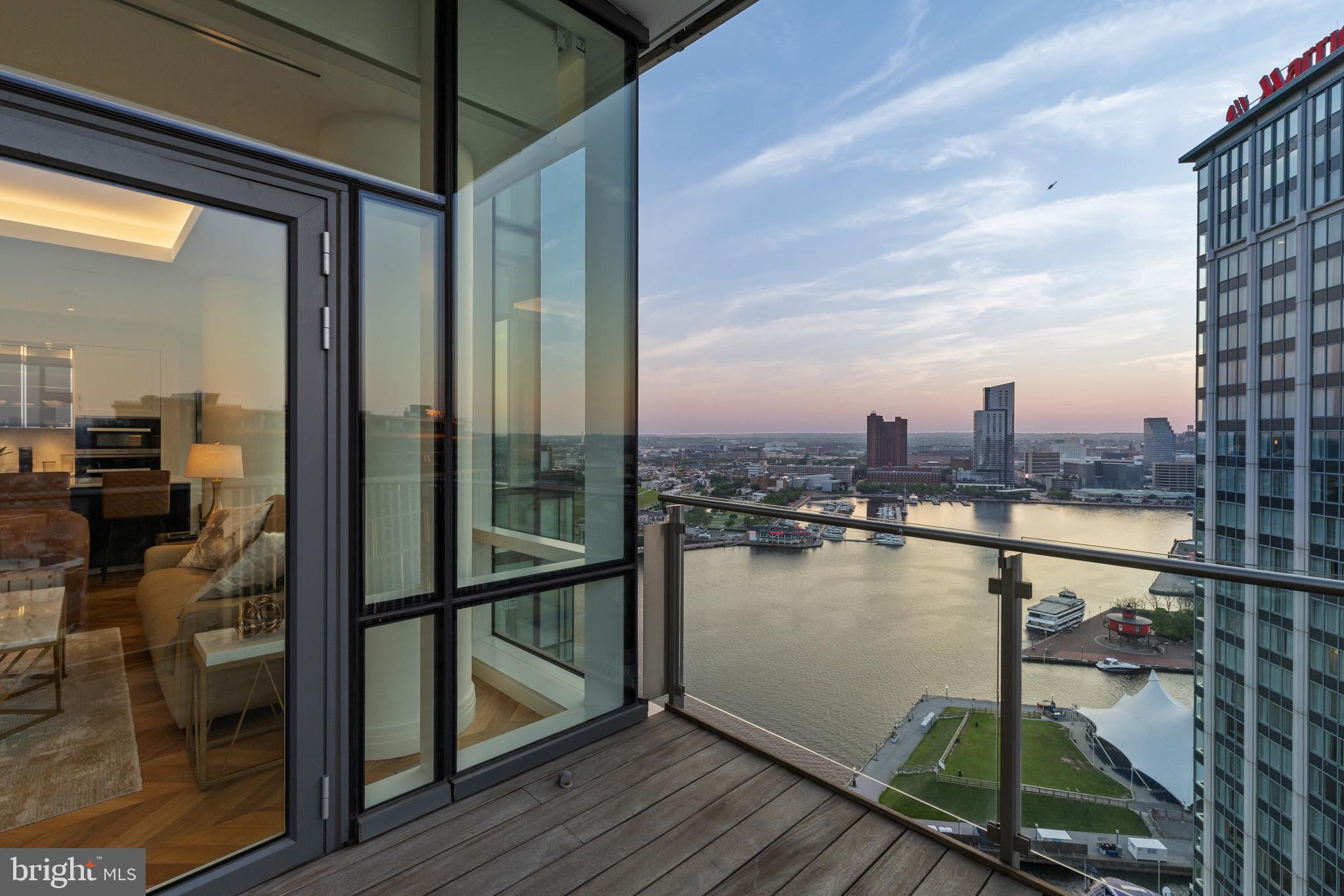 FOUR SEASONS PRIVATE RESIDENCES - Residential Lease