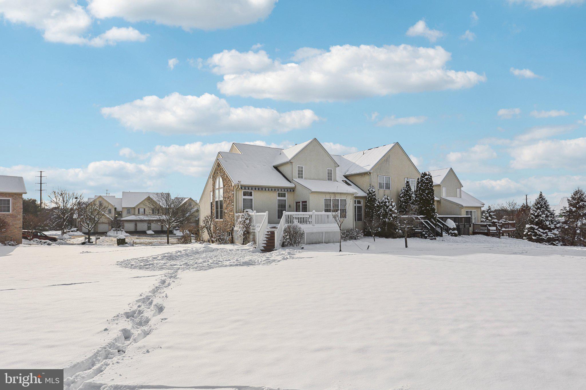 PENNS MEADOW - Residential