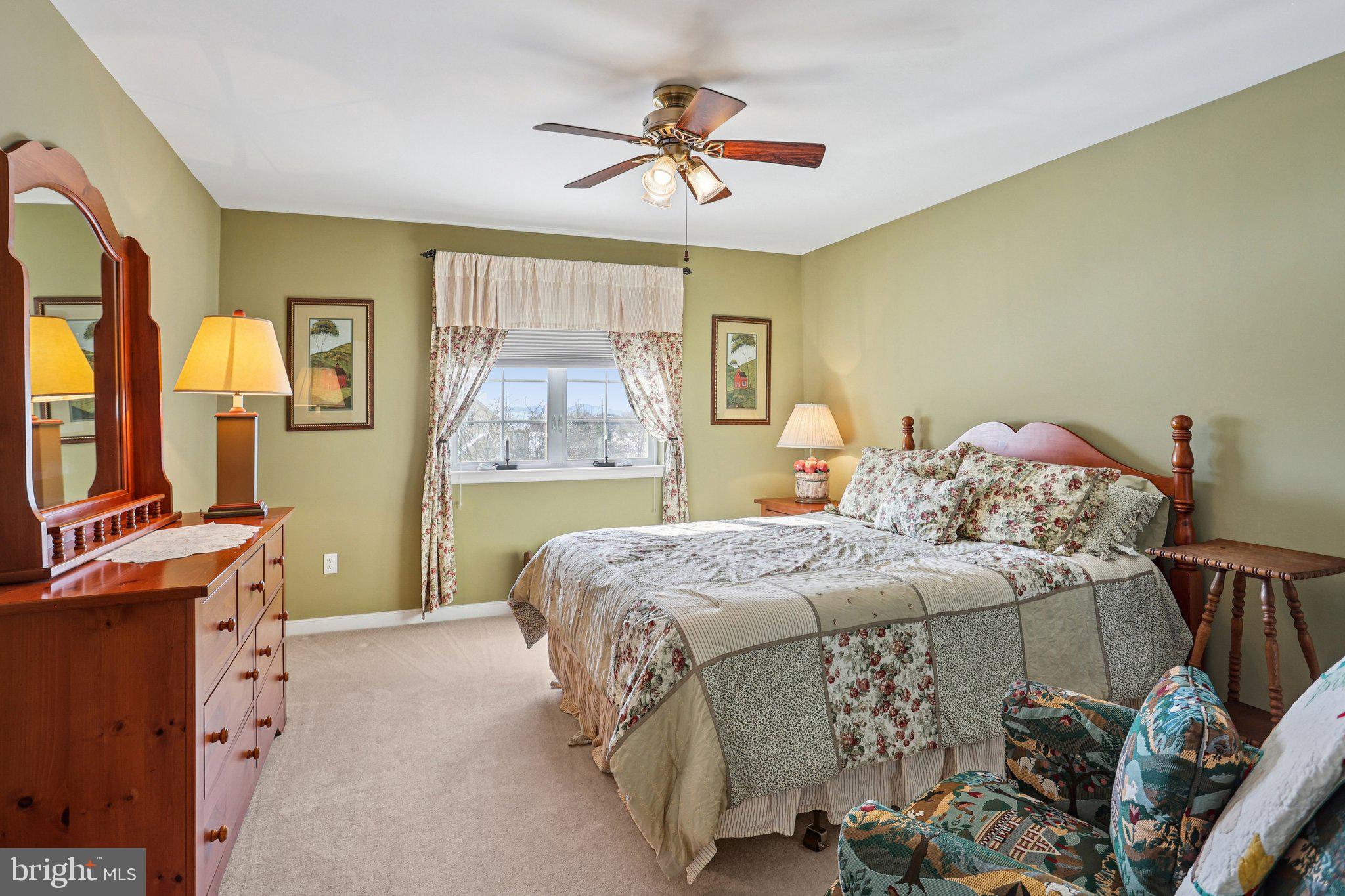 PENNS MEADOW - Residential