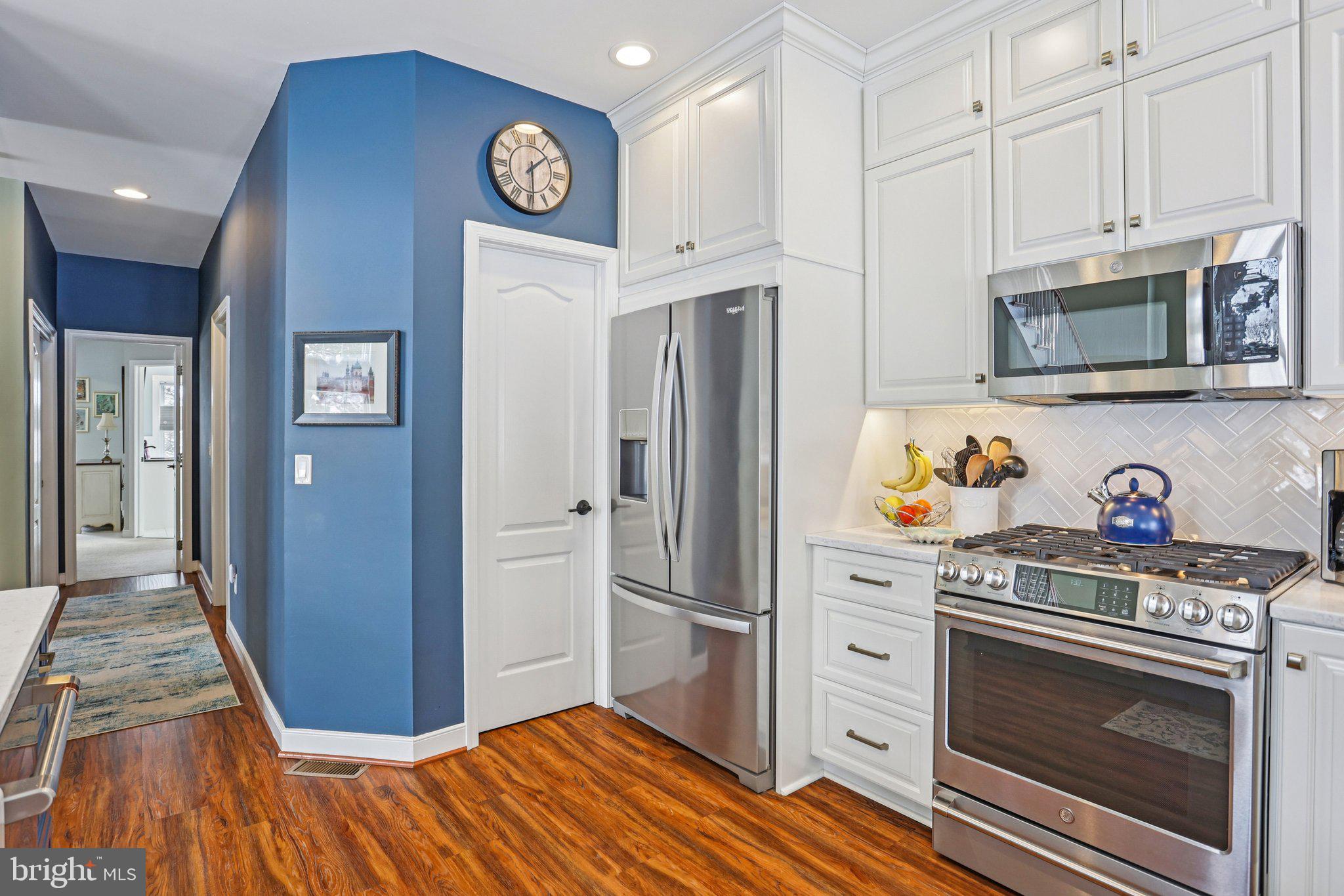 PENNS MEADOW - Residential