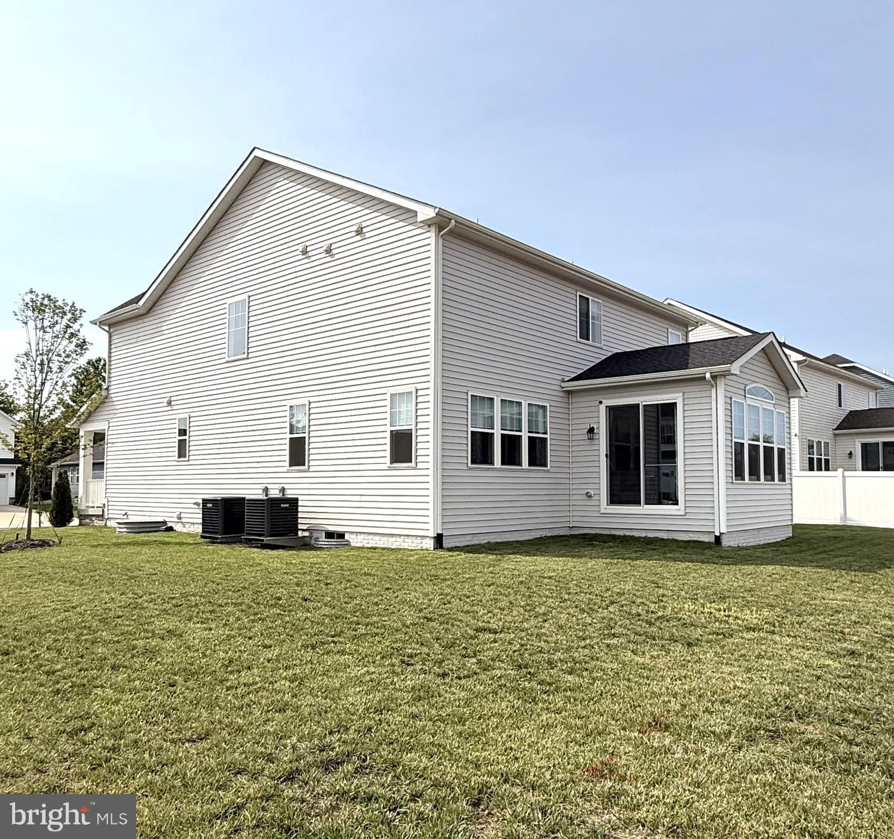 5006 GRAY FOX DRIVE