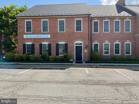 10509 BRADDOCK ROAD 2D FAIRFAX VA 22032