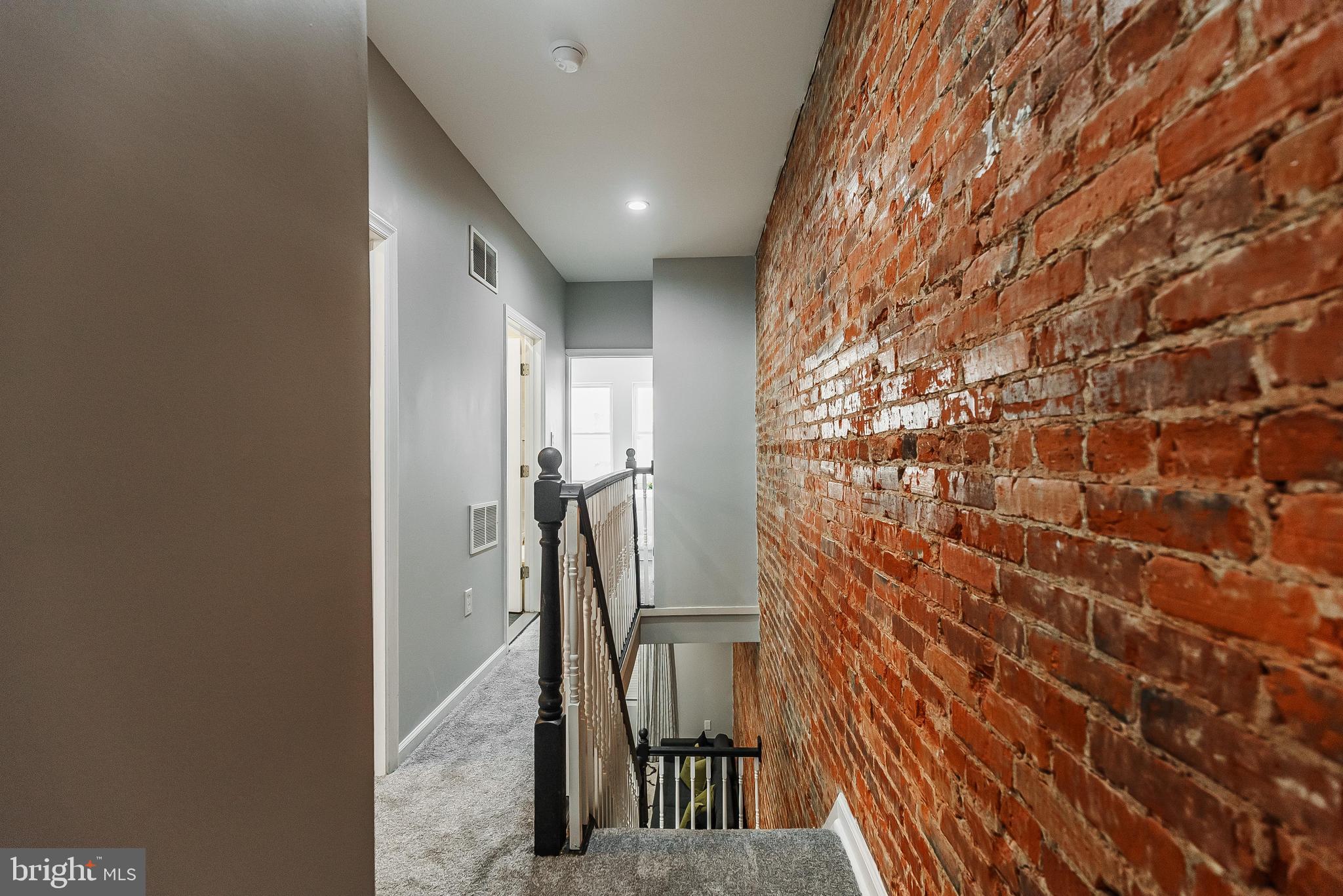 COBBS CREEK - Residential