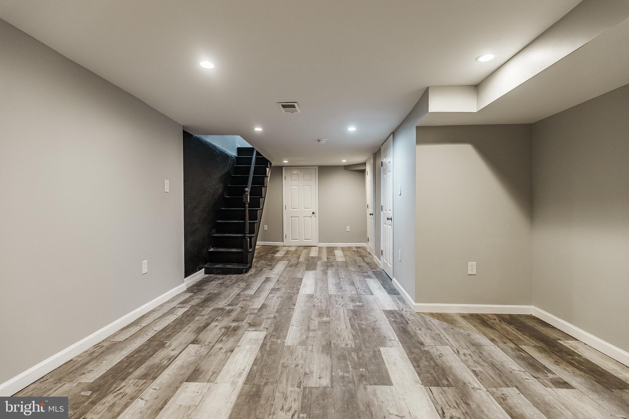 COBBS CREEK - Residential