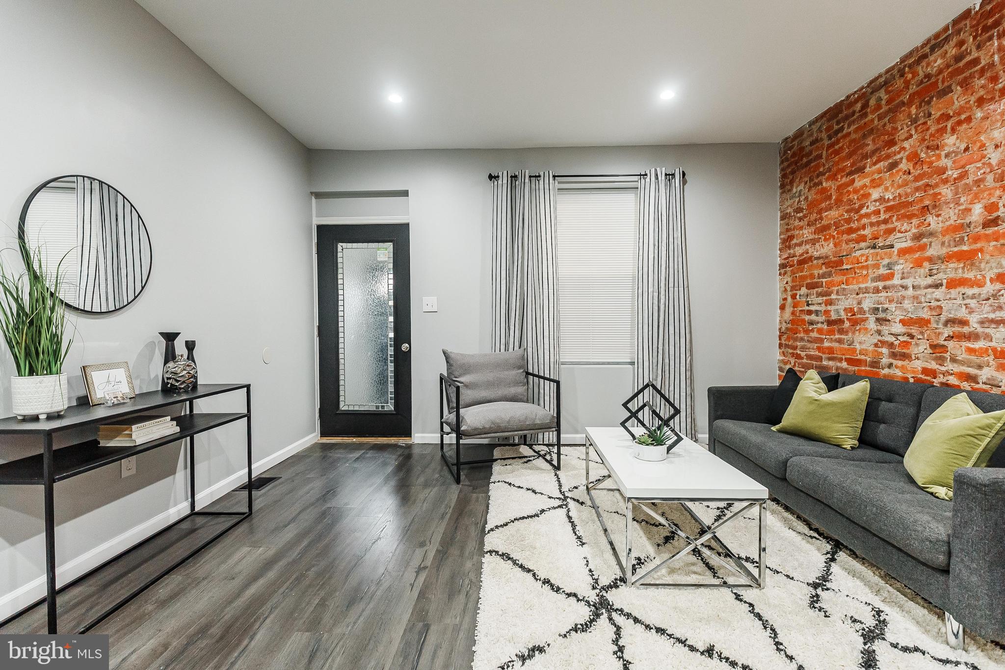 COBBS CREEK - Residential