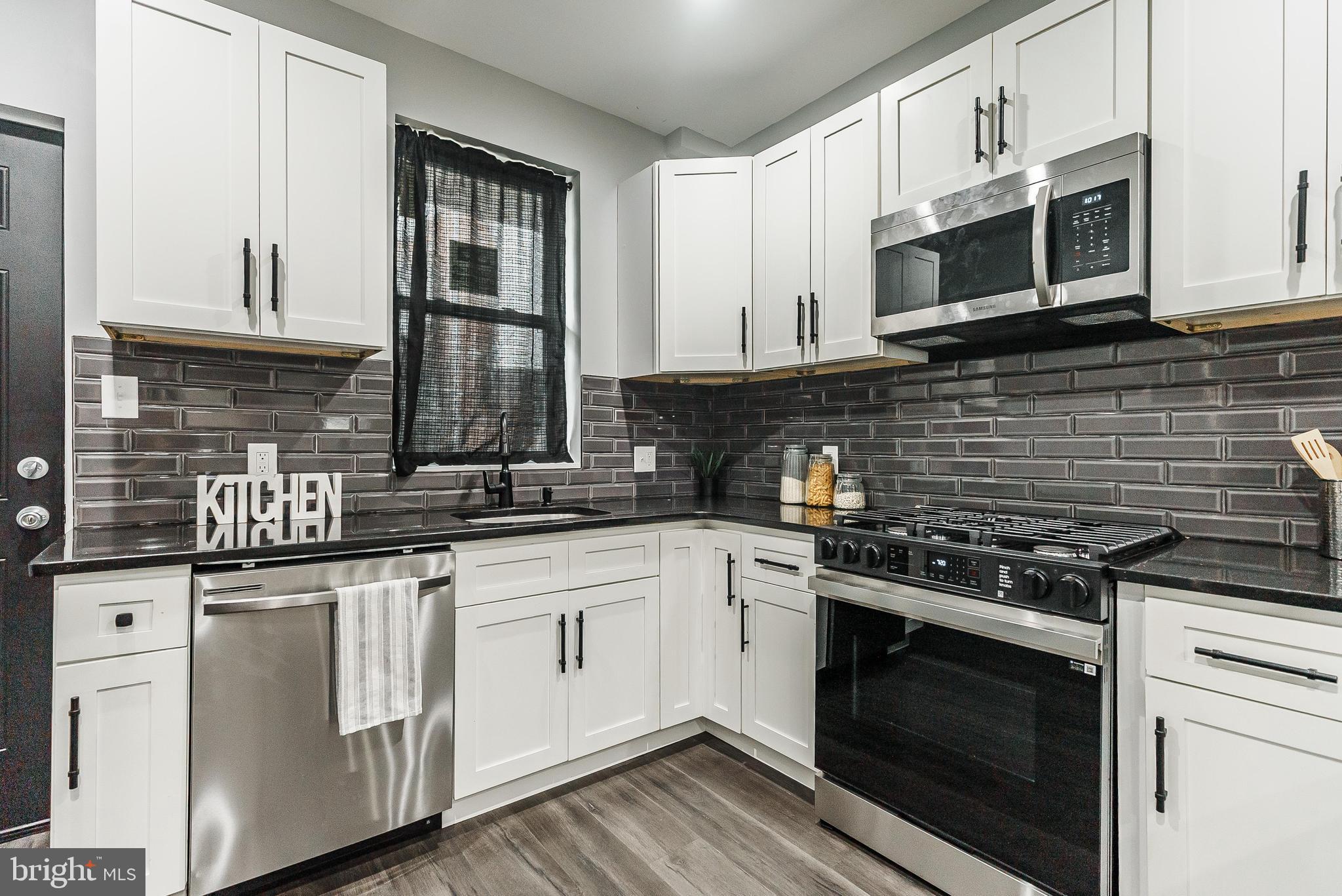 COBBS CREEK - Residential