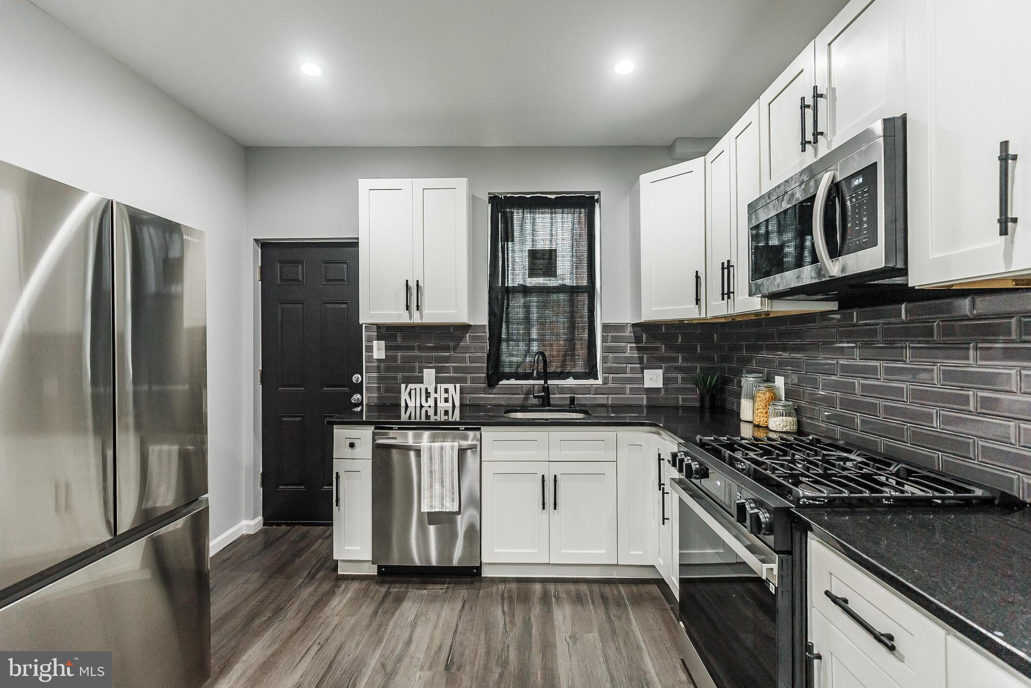 COBBS CREEK - Residential