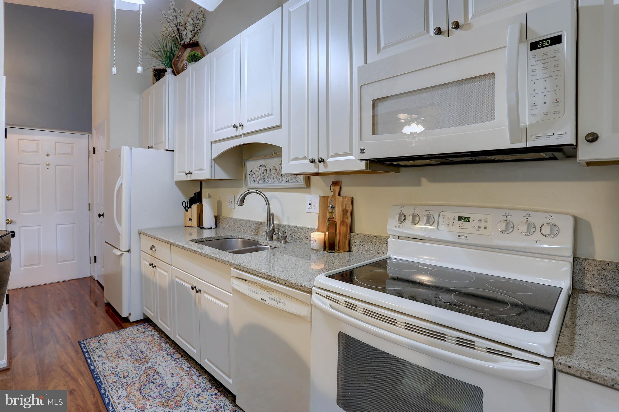 DEEP CREEK COMMONS - Residential