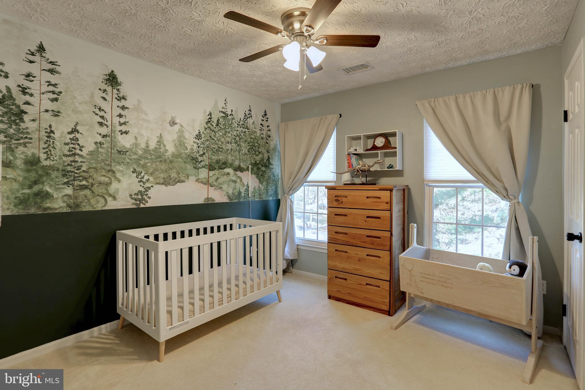 DEEP CREEK COMMONS - Residential