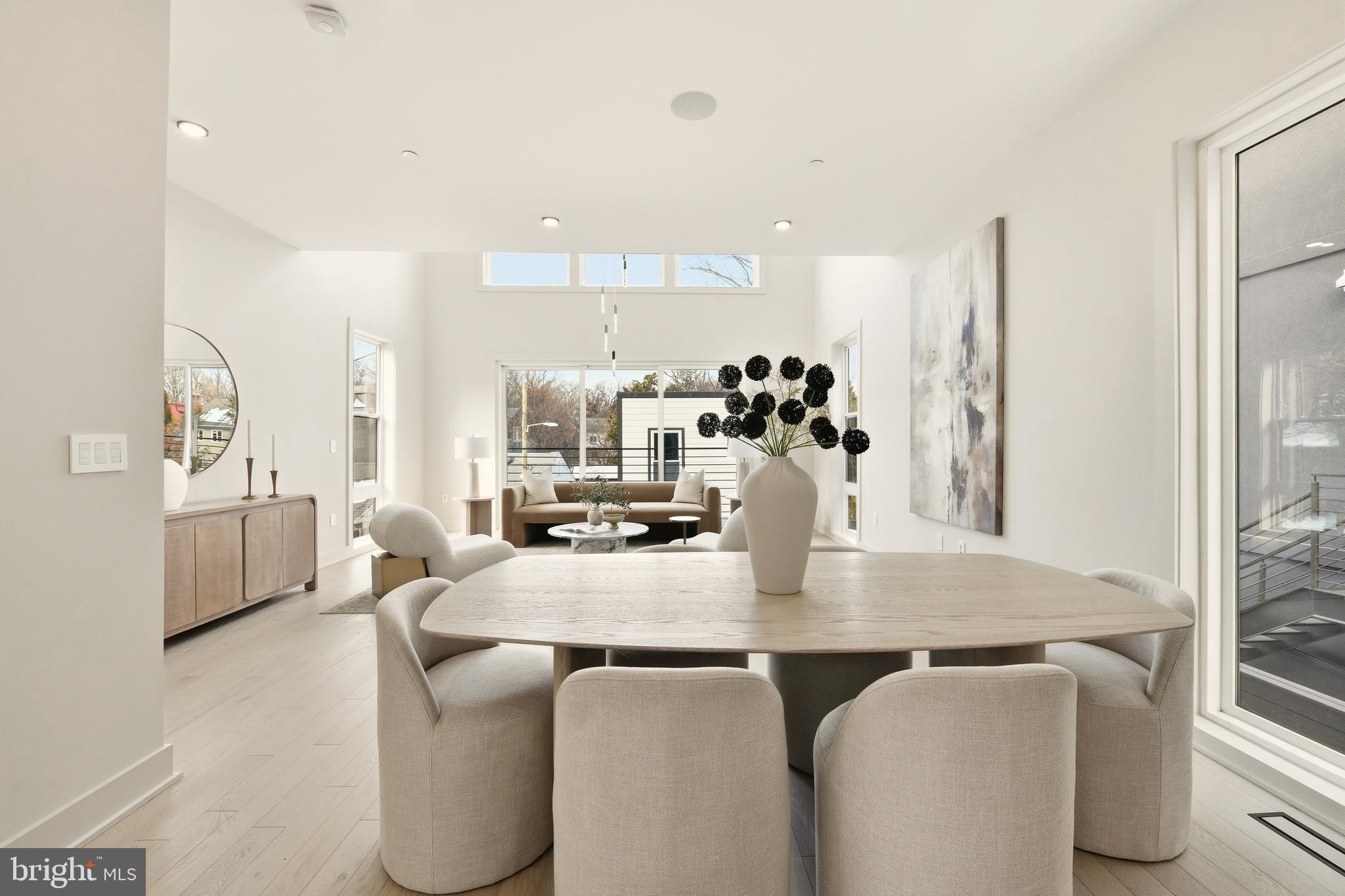 CHEVY CHASE - Residential