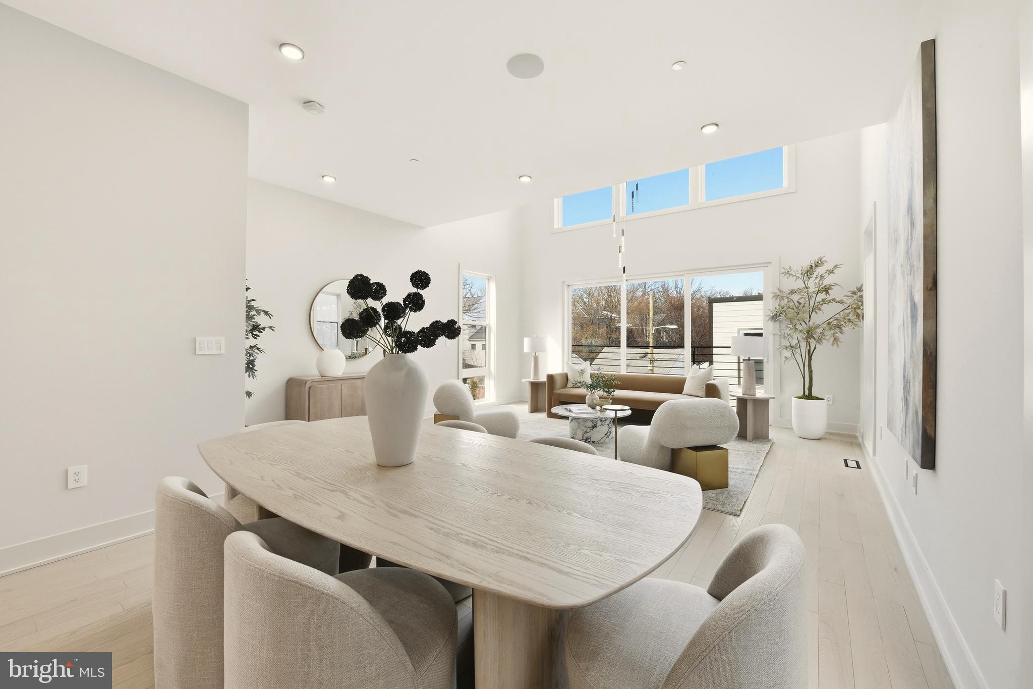 CHEVY CHASE - Residential