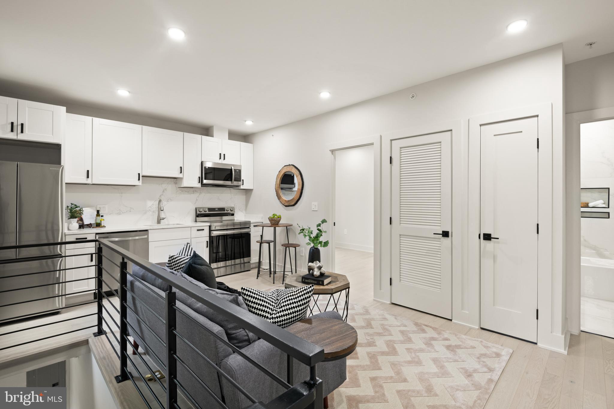 CHEVY CHASE - Residential