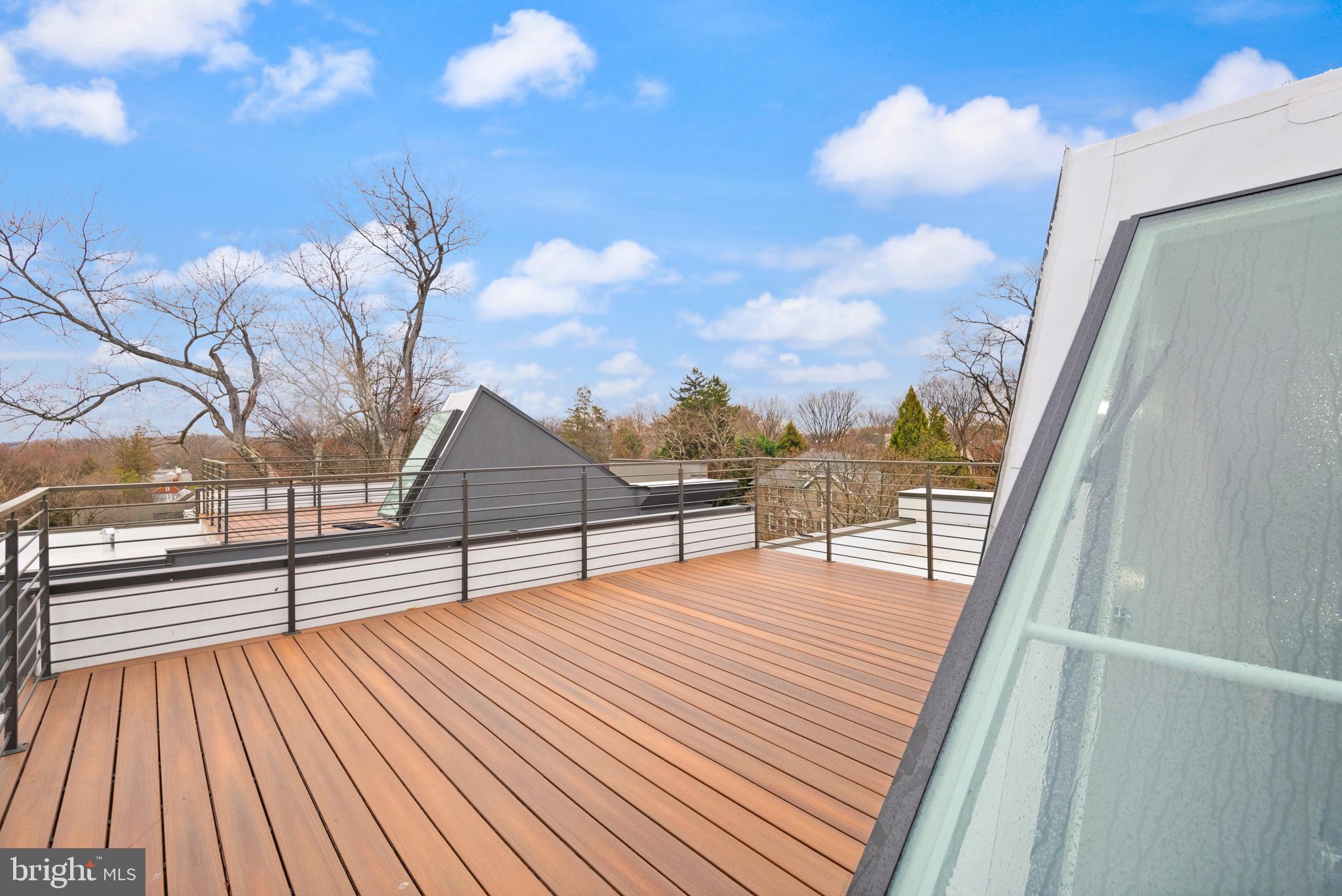 CHEVY CHASE - Residential