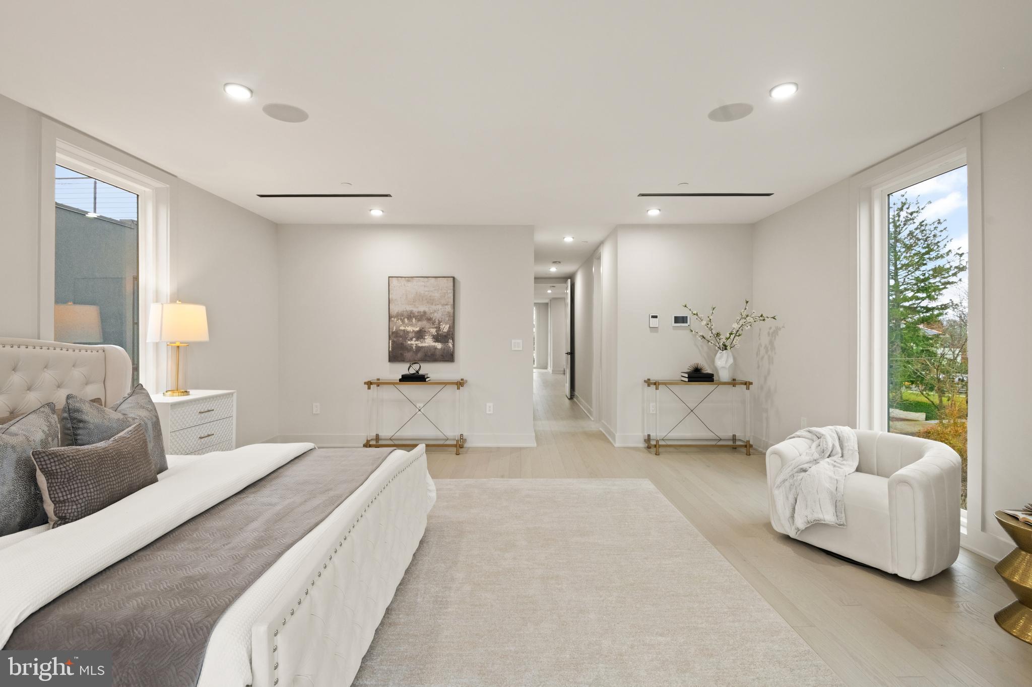 CHEVY CHASE - Residential