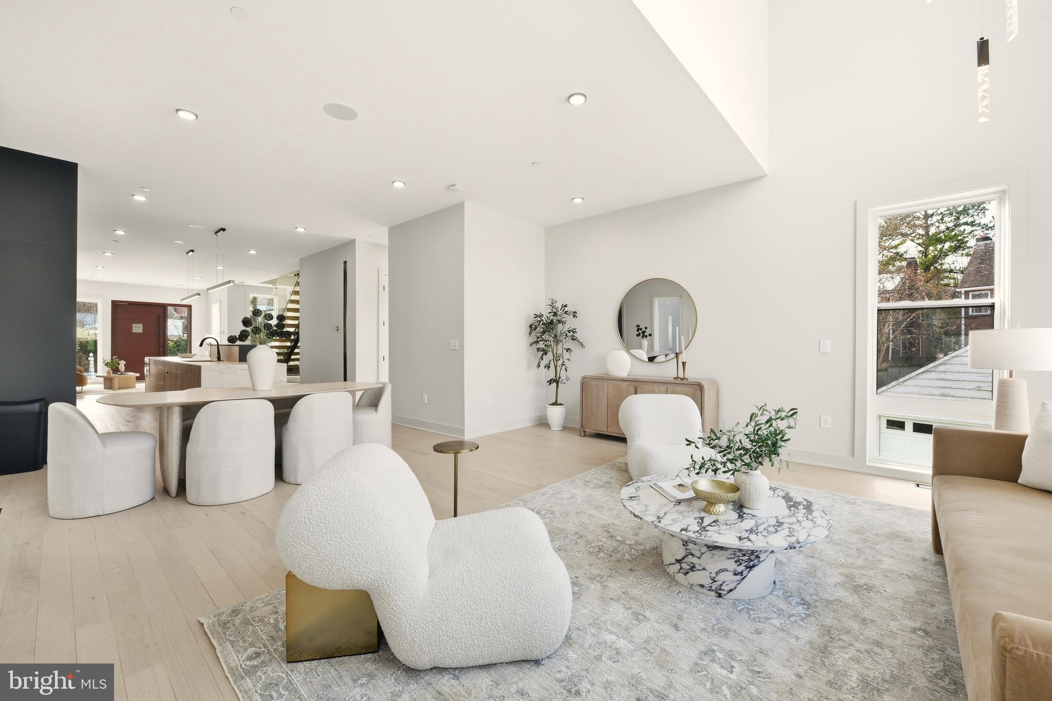 CHEVY CHASE - Residential