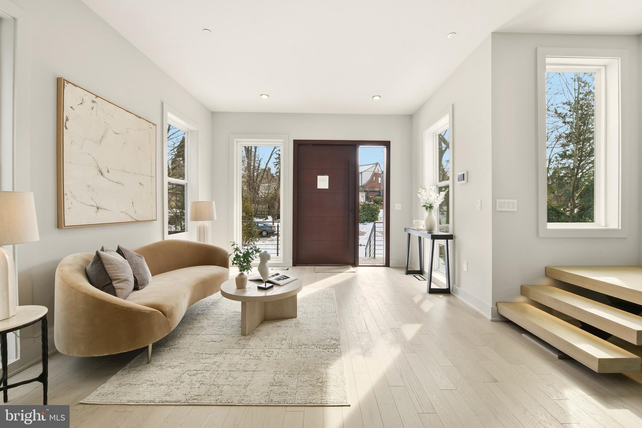 CHEVY CHASE - Residential